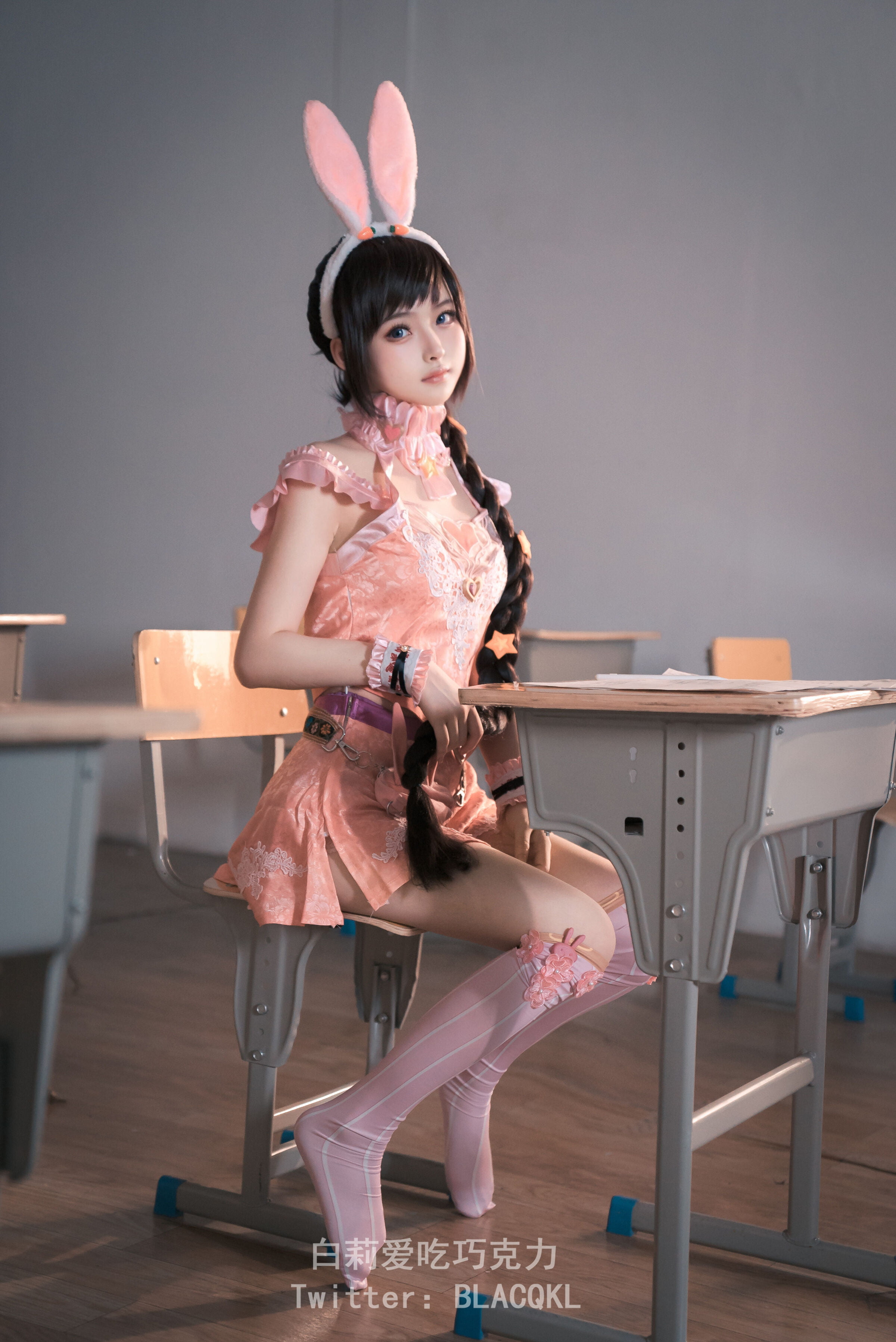 白莉爱吃巧克力 - 小舞