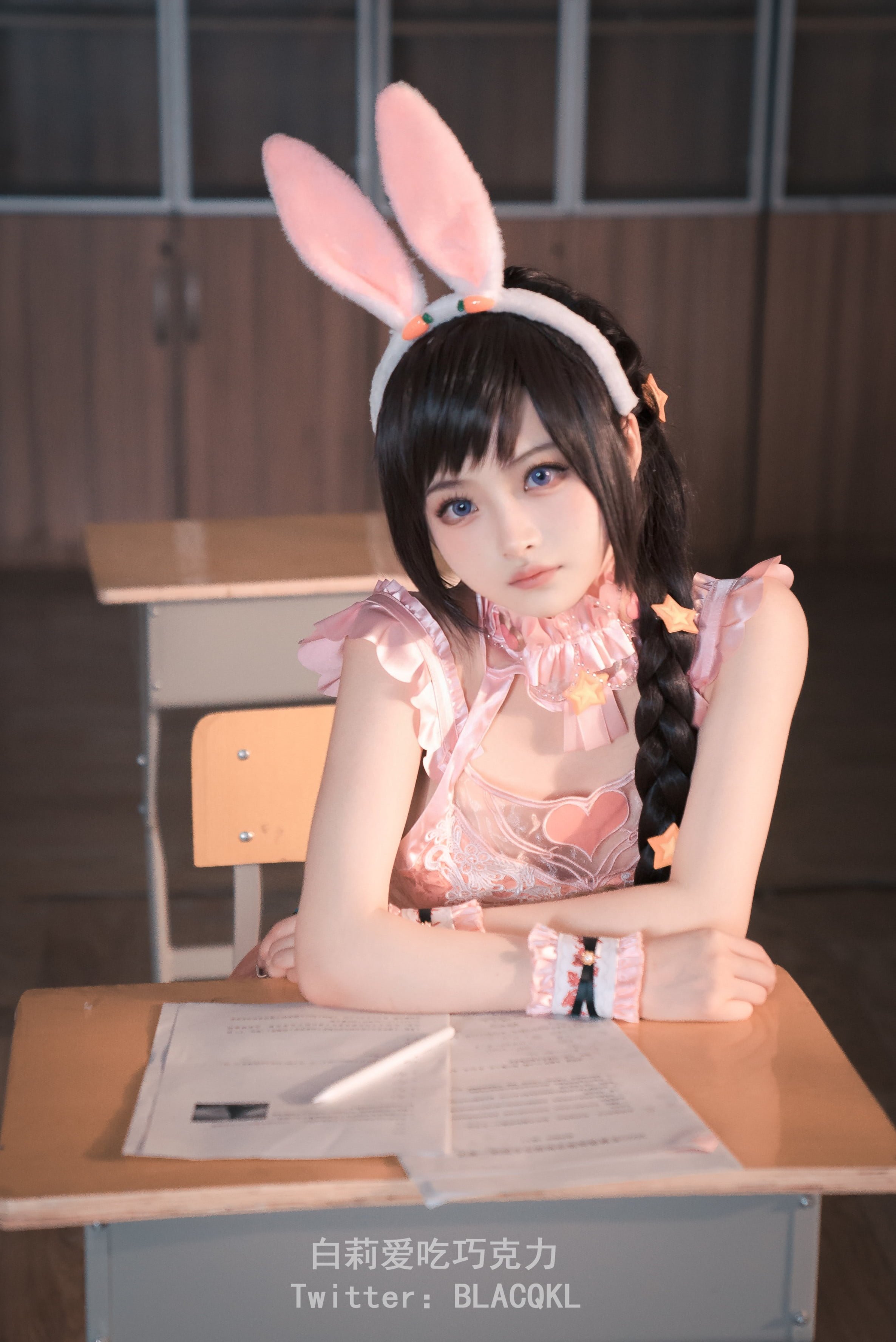 白莉爱吃巧克力 - 小舞