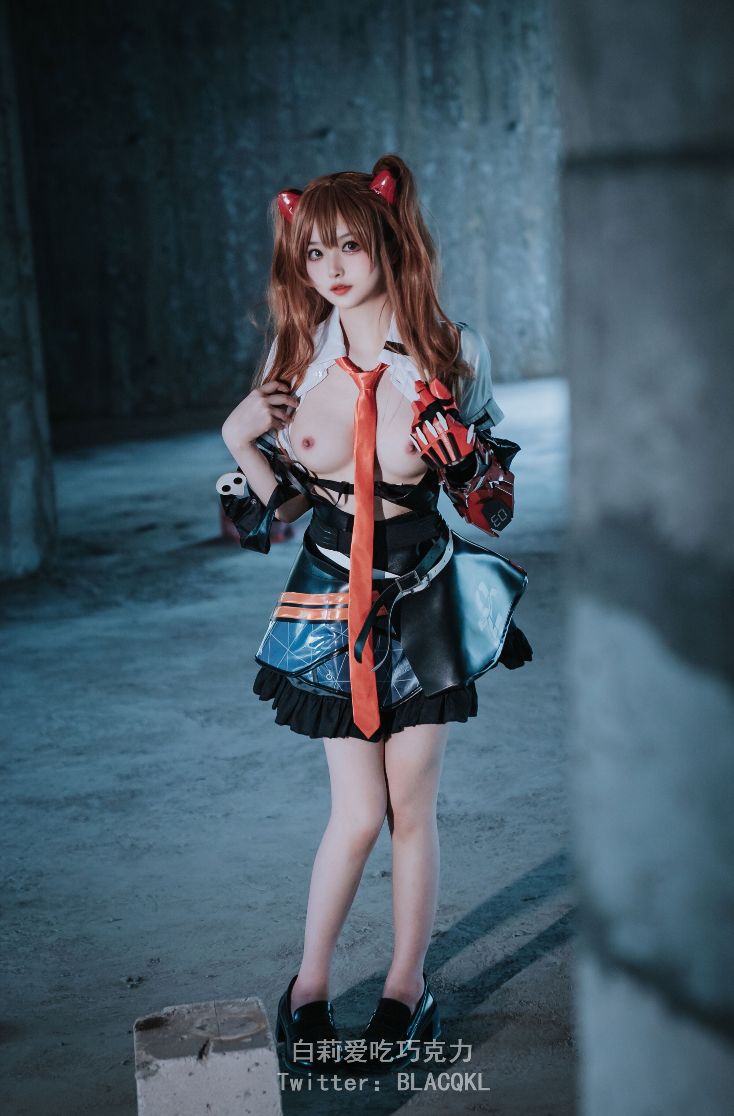 Bai Li loves to eat chocolate - Asuka (EVA)