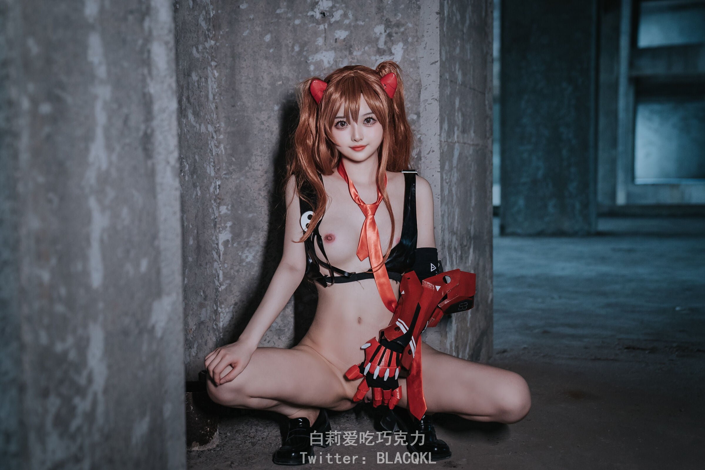 ハクリはチョコレートを食べるのが好きです - 明日香 (EVA)