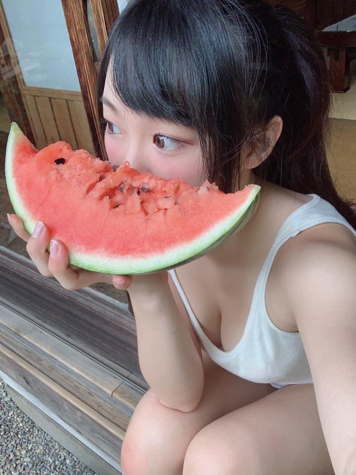 Littlesshine Qing'er Viral Photo Set
