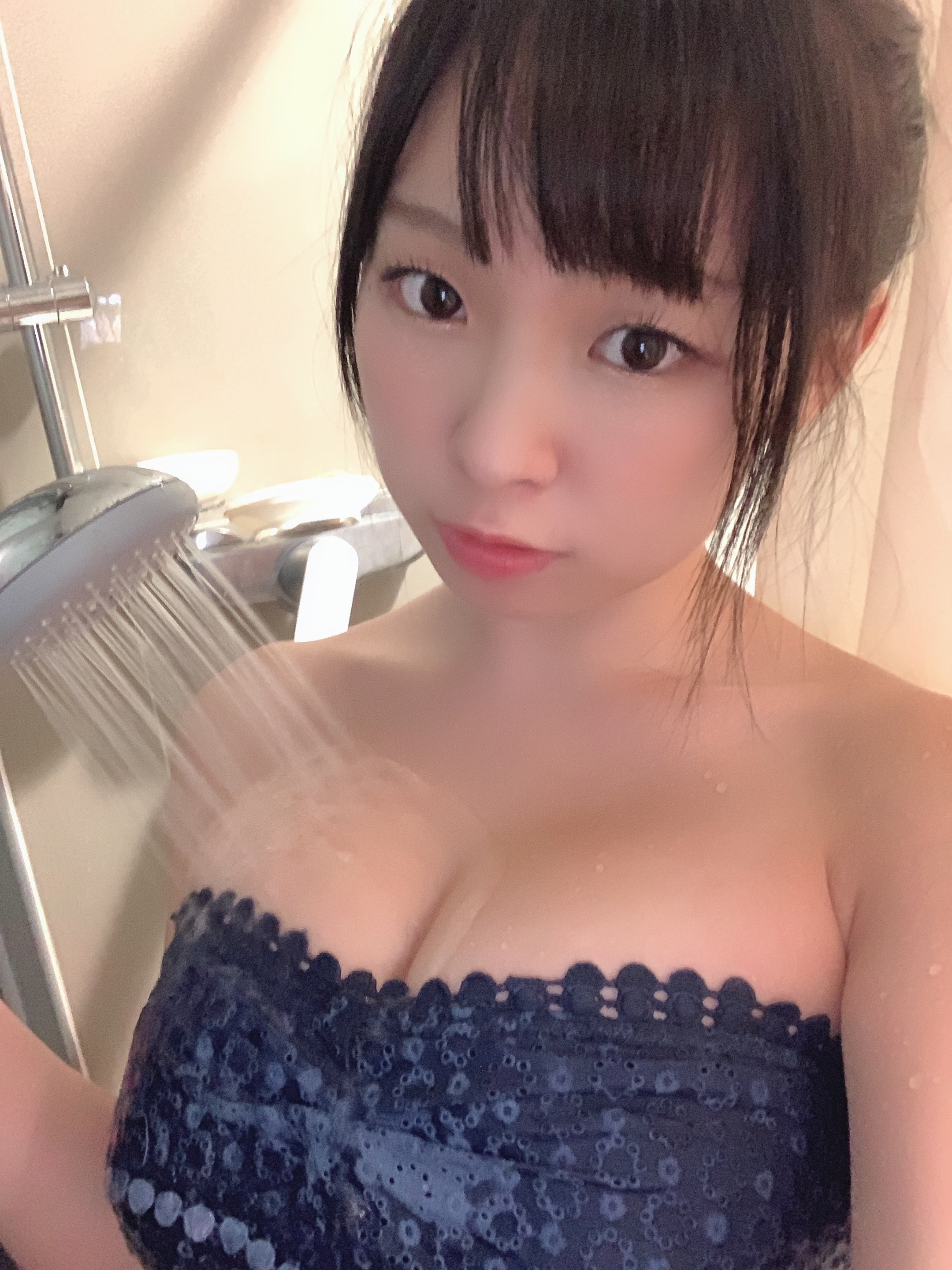 Littlesshine晴兒「千張邪惡豔照」被瘋傳港童顏網紅認了是本人 | อัปเดตแกลเลอรีภาพ