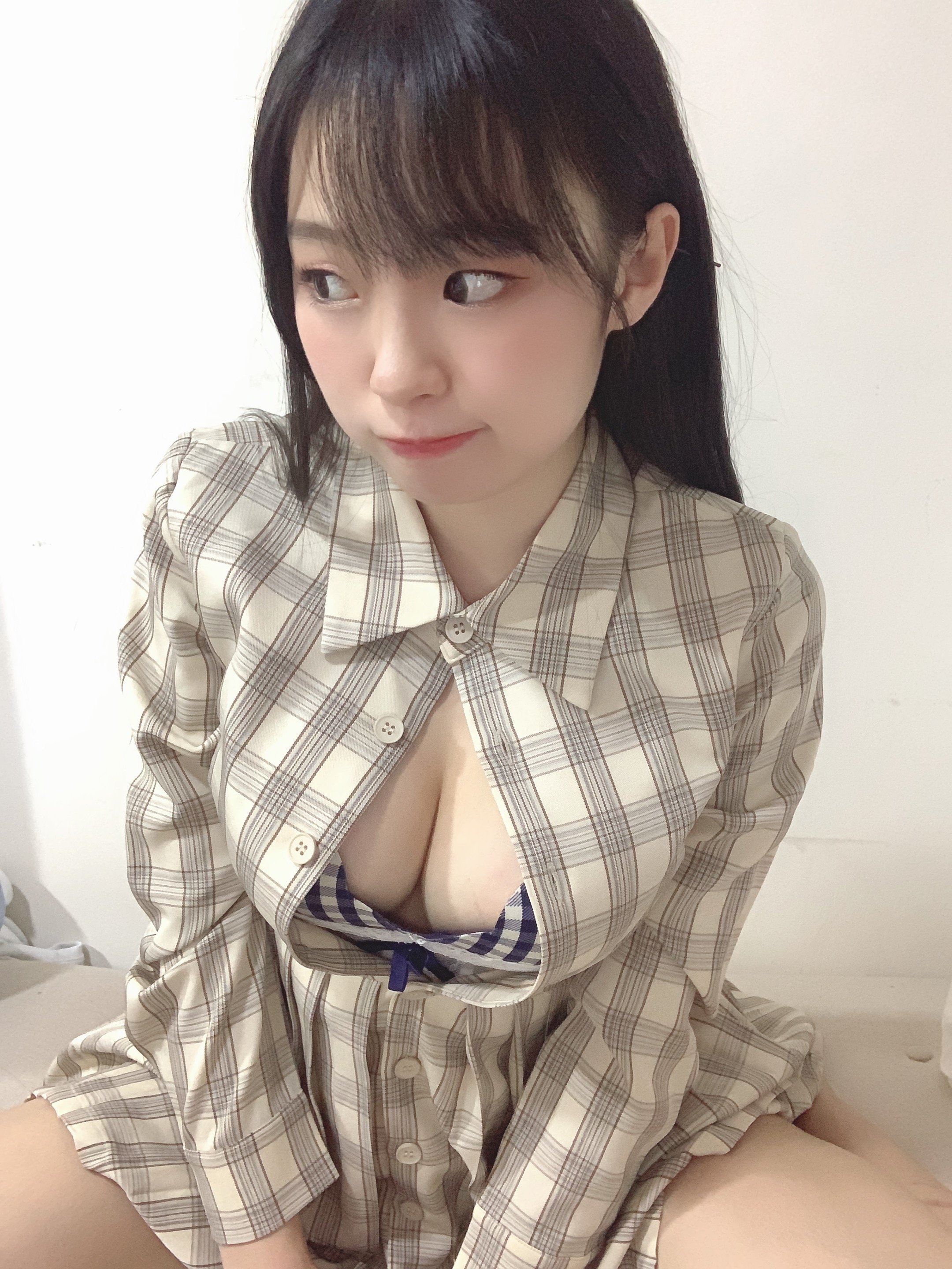 Littlesshine Qing'er Viral Photo Set