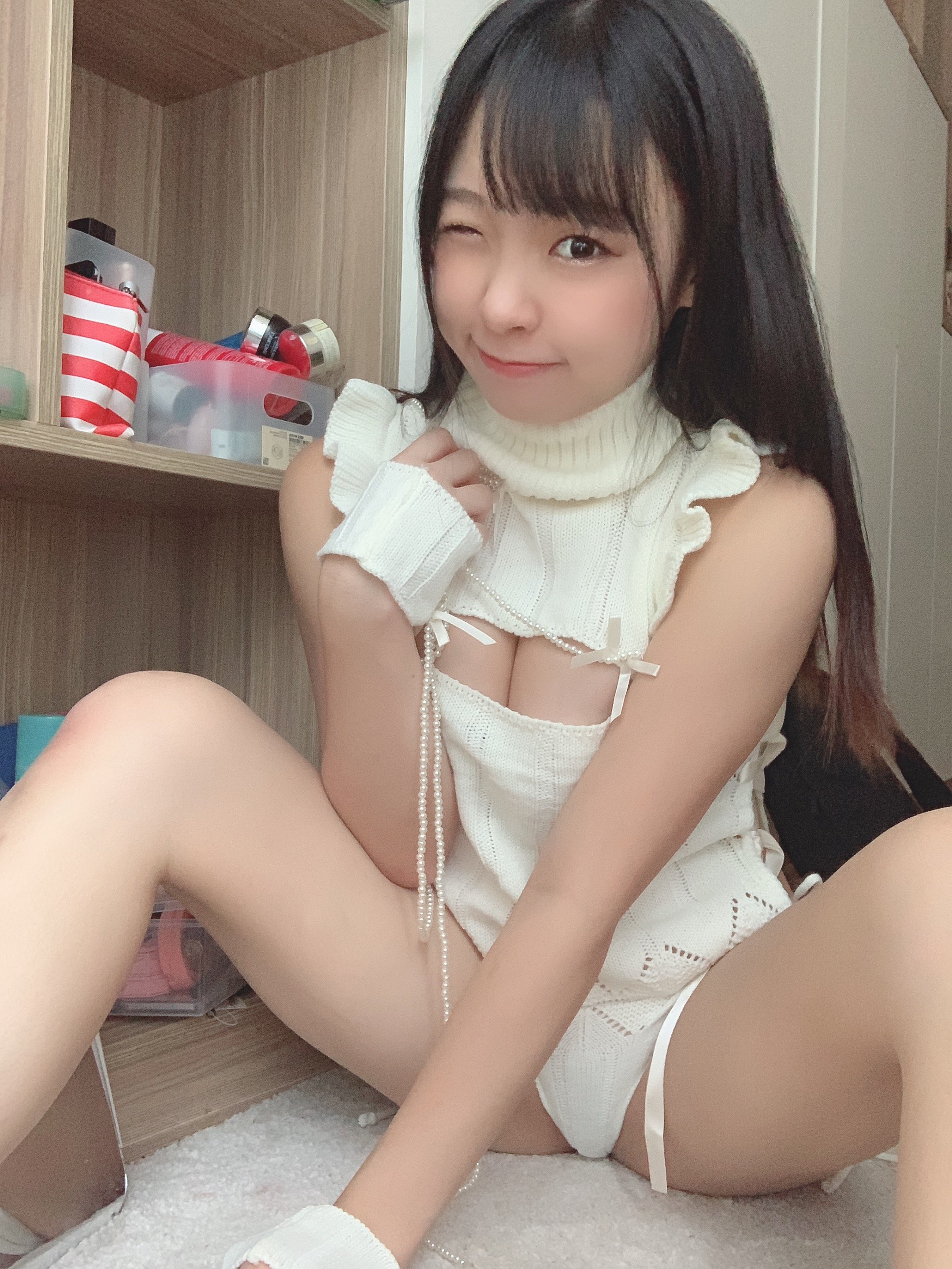 Littlesshine晴兒「千張邪惡豔照」被瘋傳港童顏網紅認了是本人 | 94寫真SEO精選