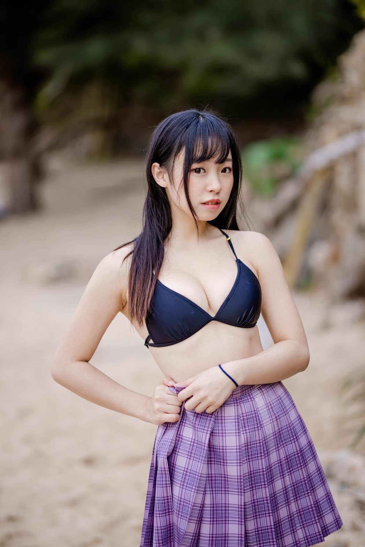 Littlesshine晴兒「千張邪惡豔照」被瘋傳港童顏網紅認了是本人 | 94寫真SEO精選