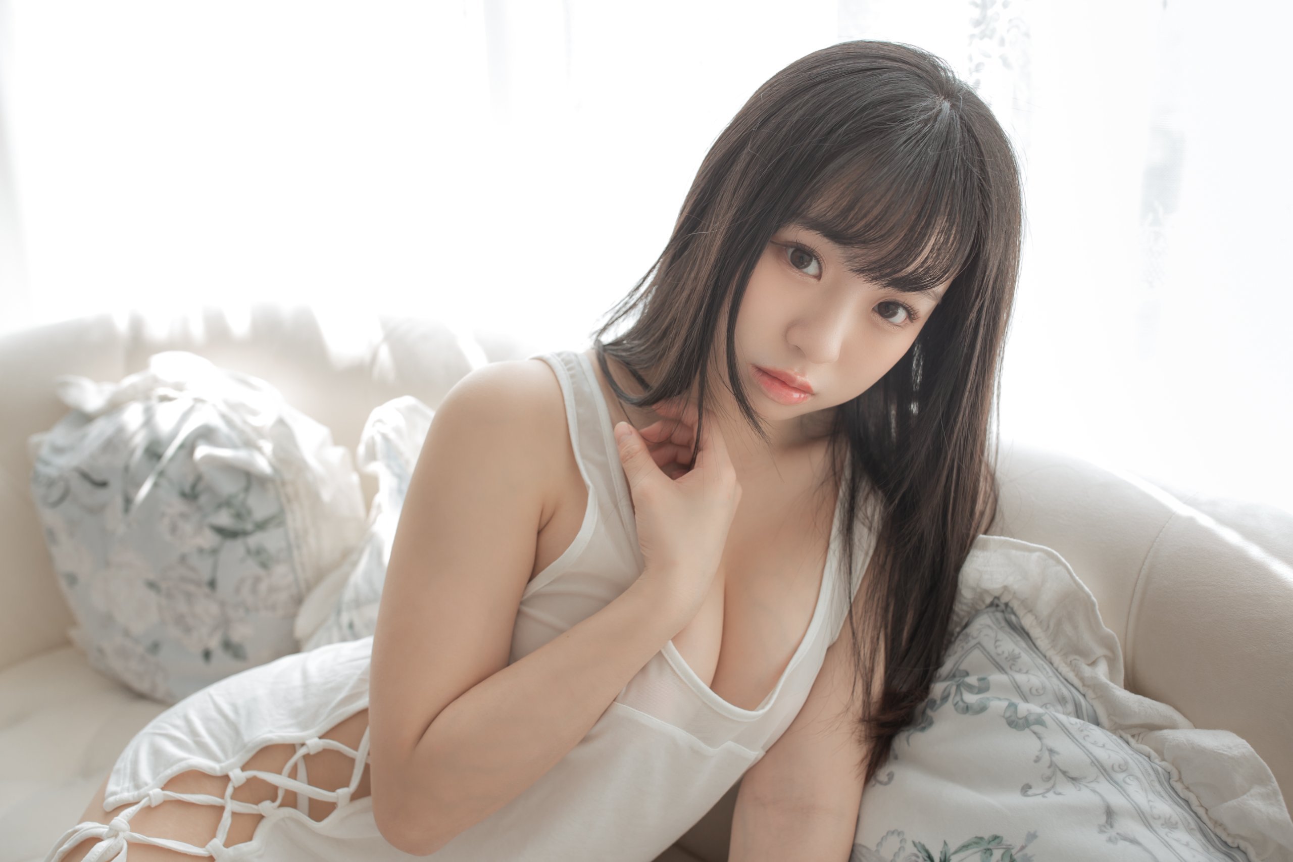 Littlesshine晴兒「千張邪惡豔照」被瘋傳港童顏網紅認了是本人 | 94写真SEO精选