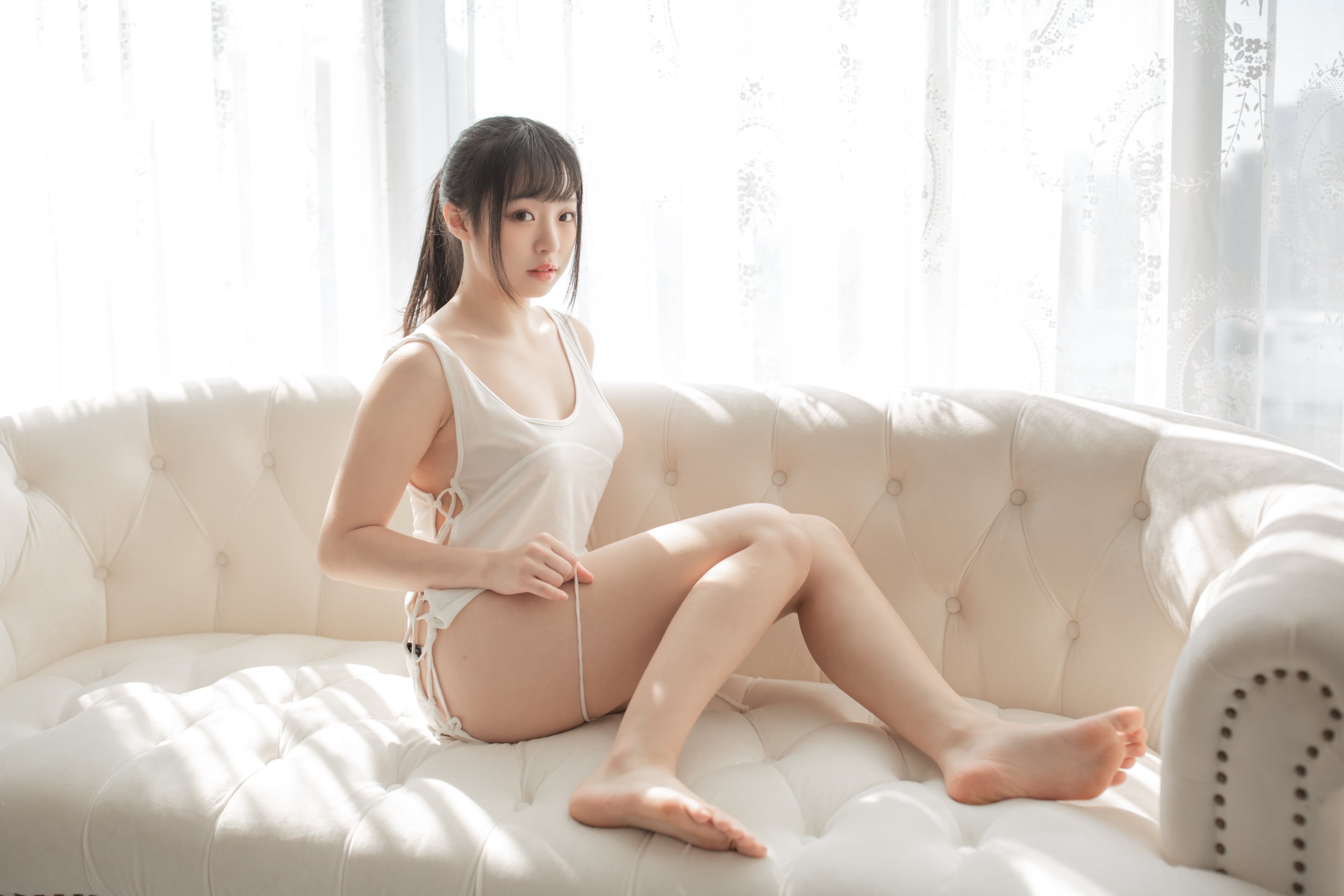 Littlesshine晴兒「千張邪惡豔照」被瘋傳港童顏網紅認了是本人 | 94写真SEO精选