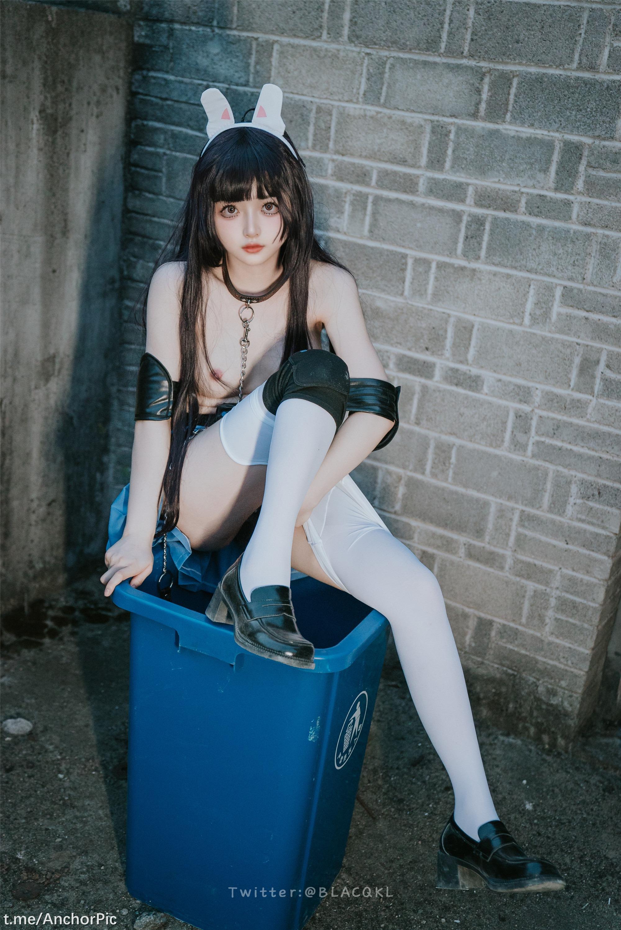 白莉はチョコレートを食べるのが好き - 霞沢ミユ 89P