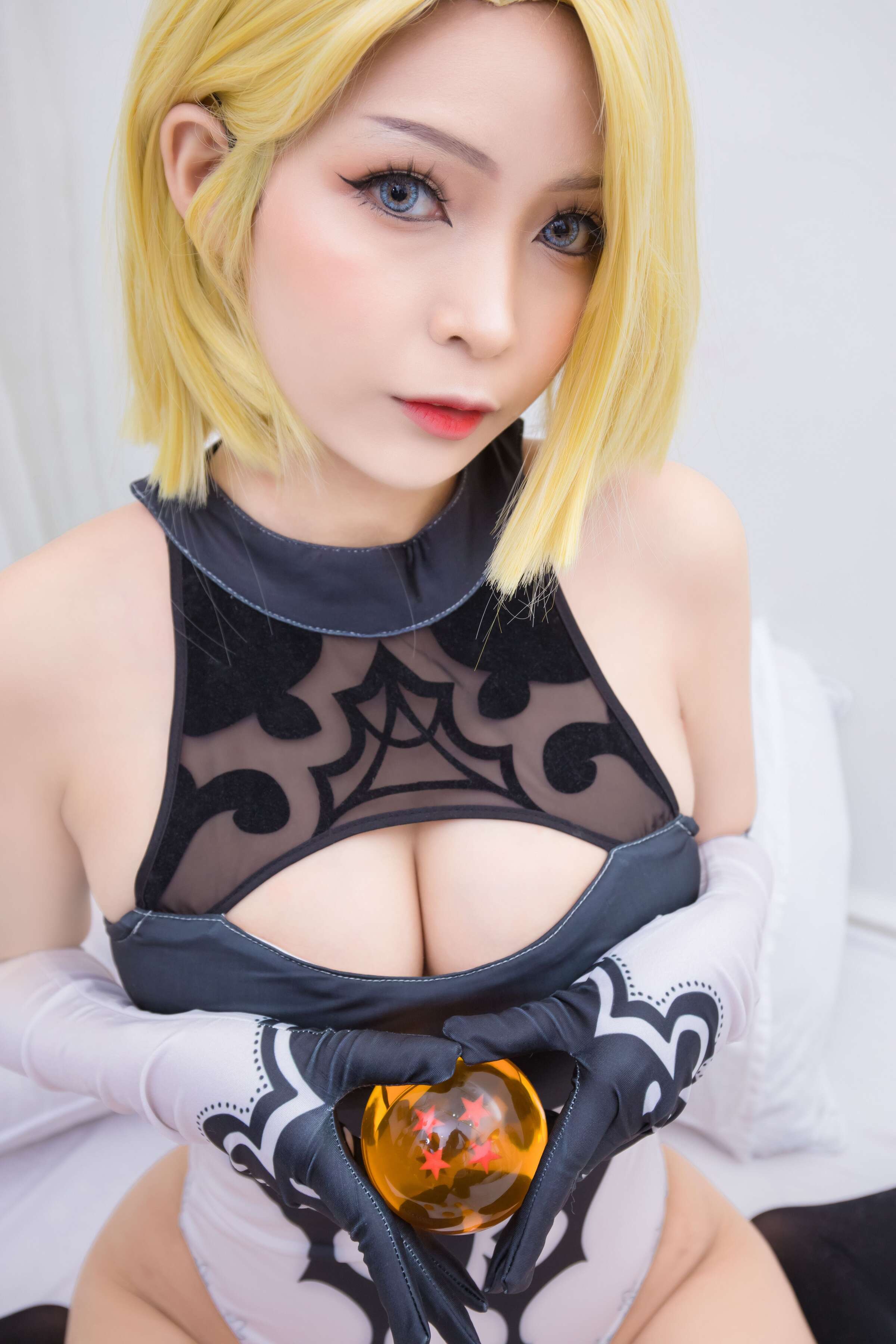 Umeko J - アンドロイド18 with 2B Design