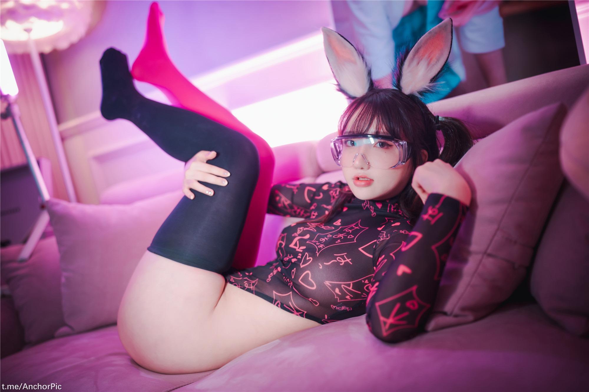 DJAWA Photo – 孫藝銀 (손예은)：復古遊戲女孩 133P