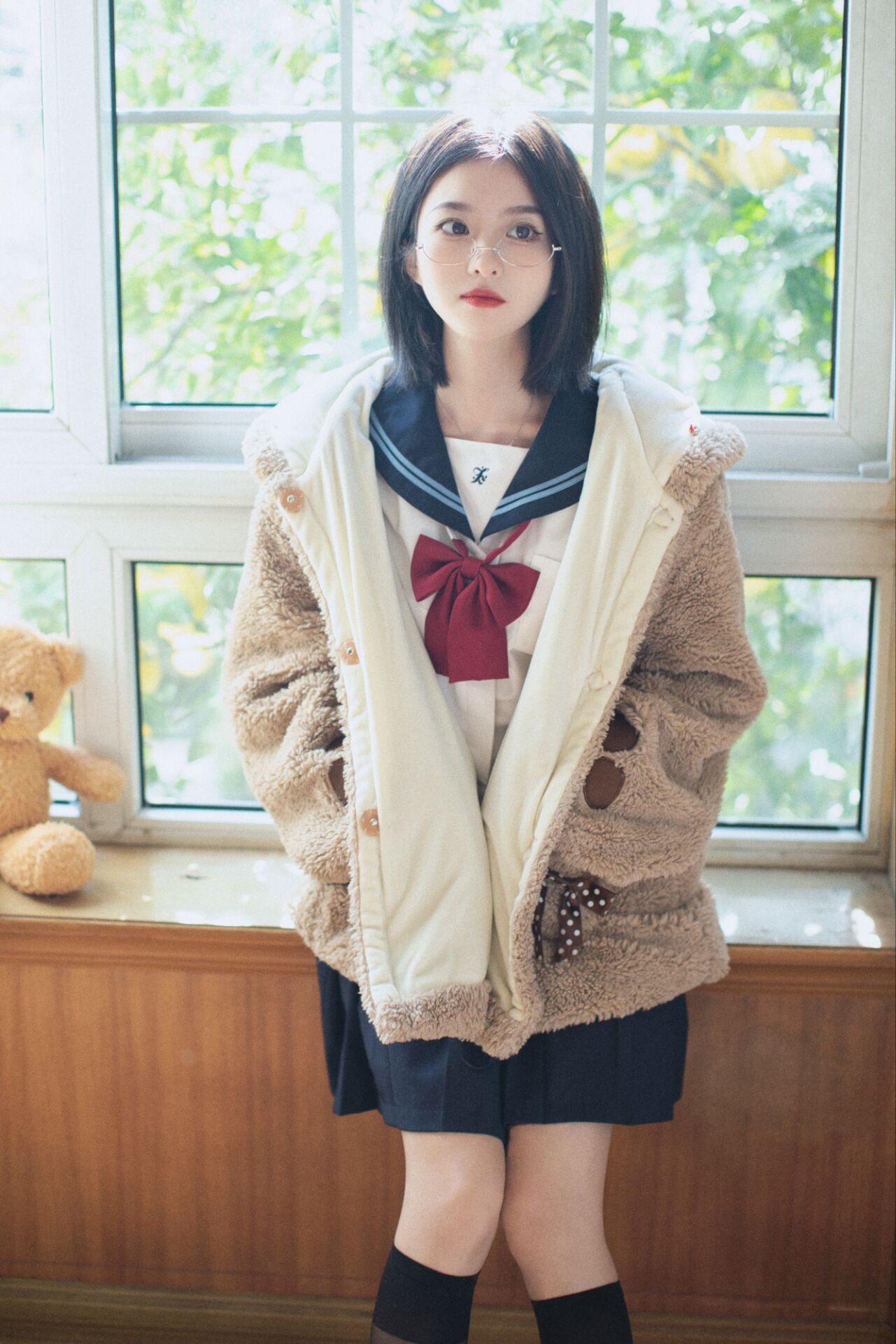 劳小白《小熊jk》