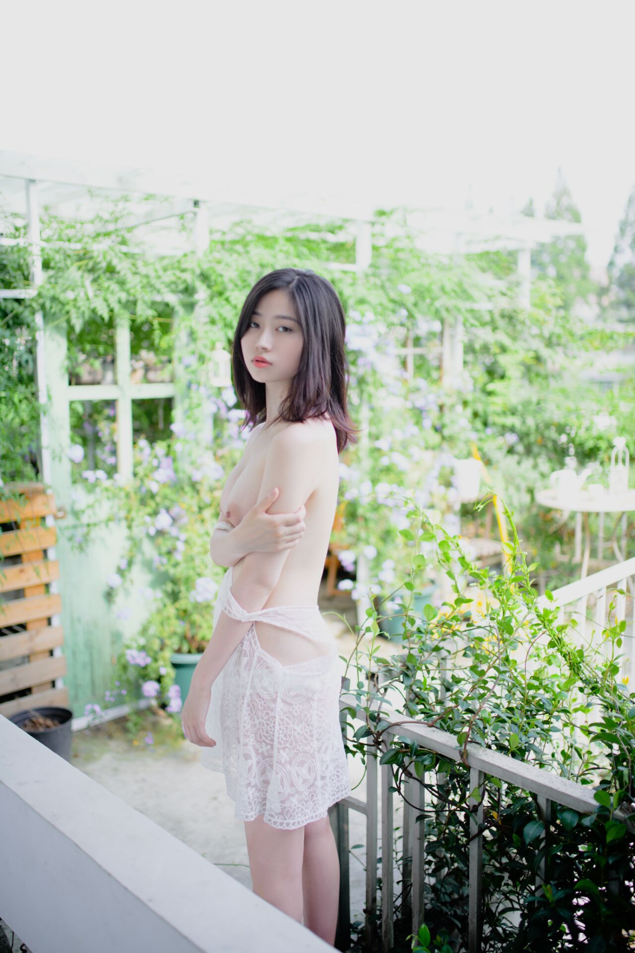 年年 《夏日精灵》