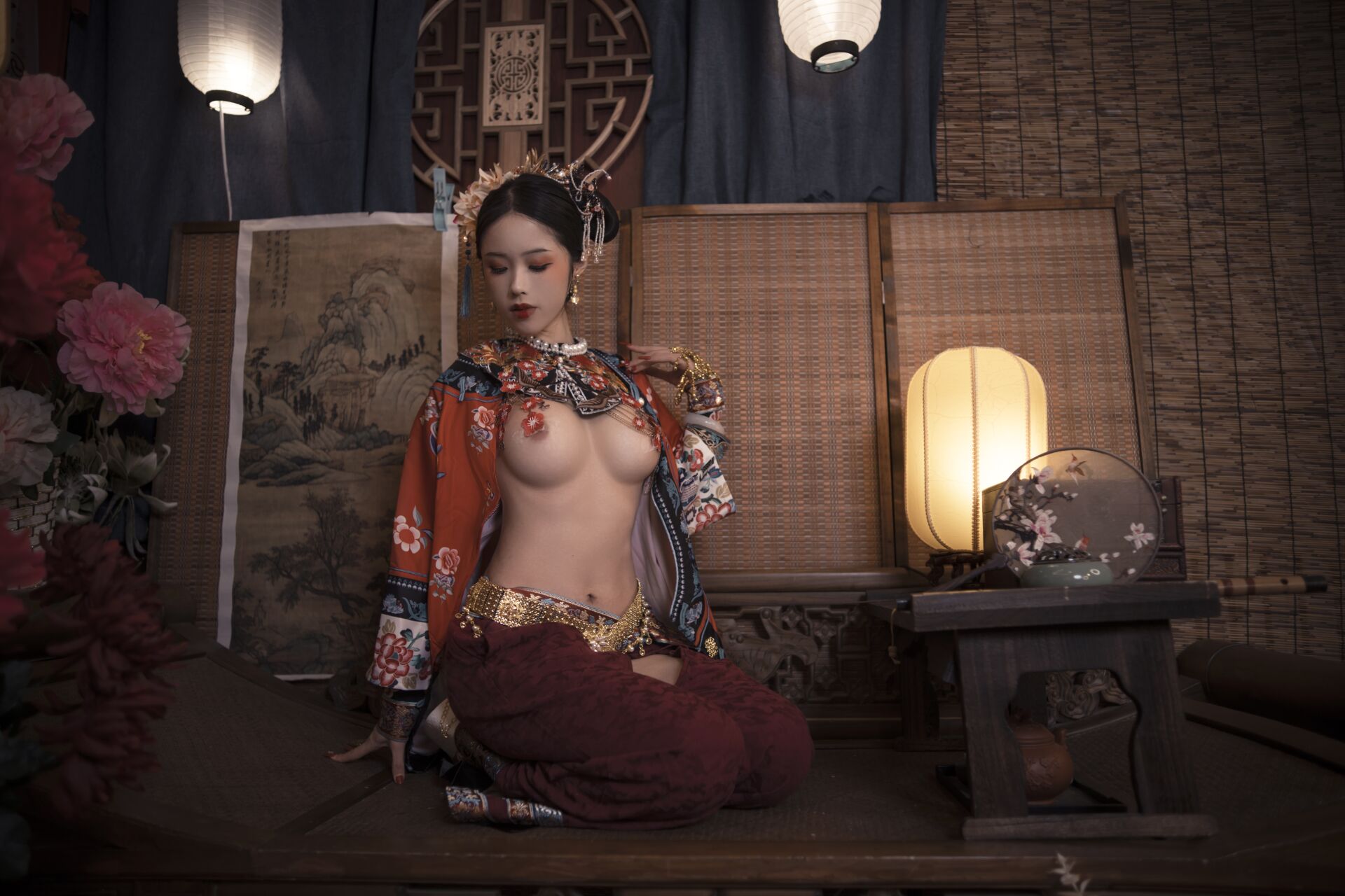 Titanium alloy TiTi: Qing Palace Costumes