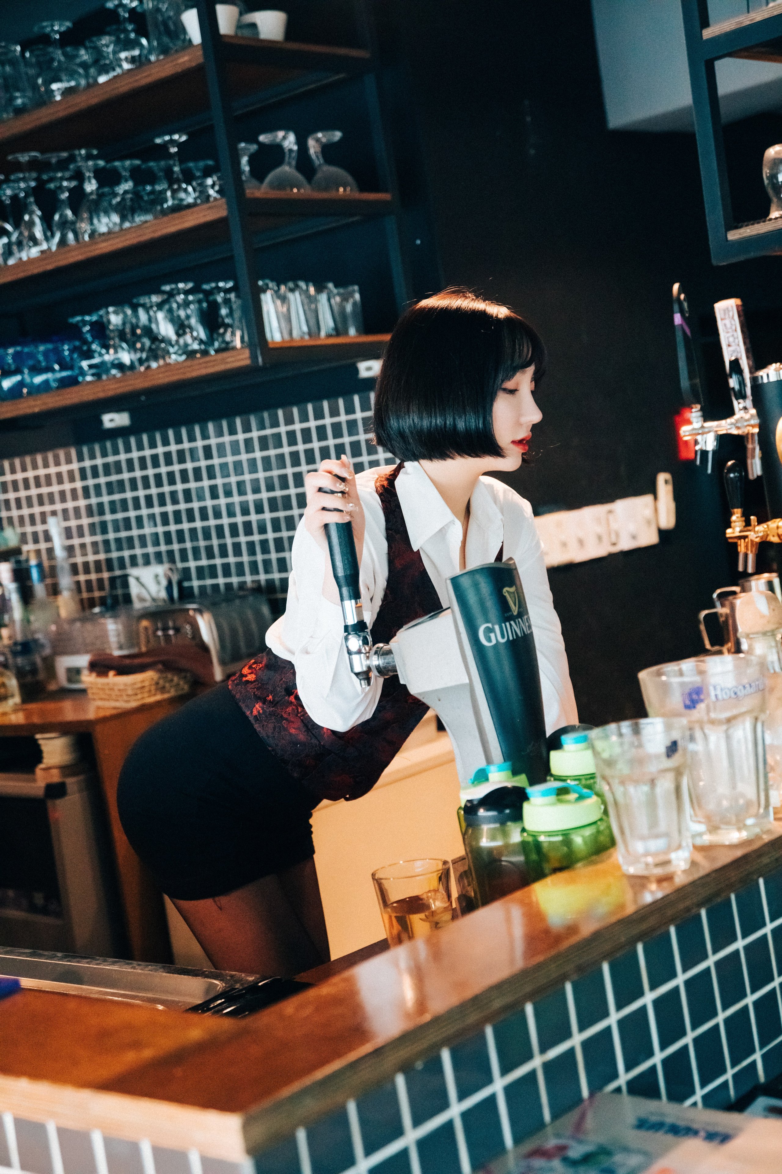 LOOZY] Ye Eun - Tainted Love Bar