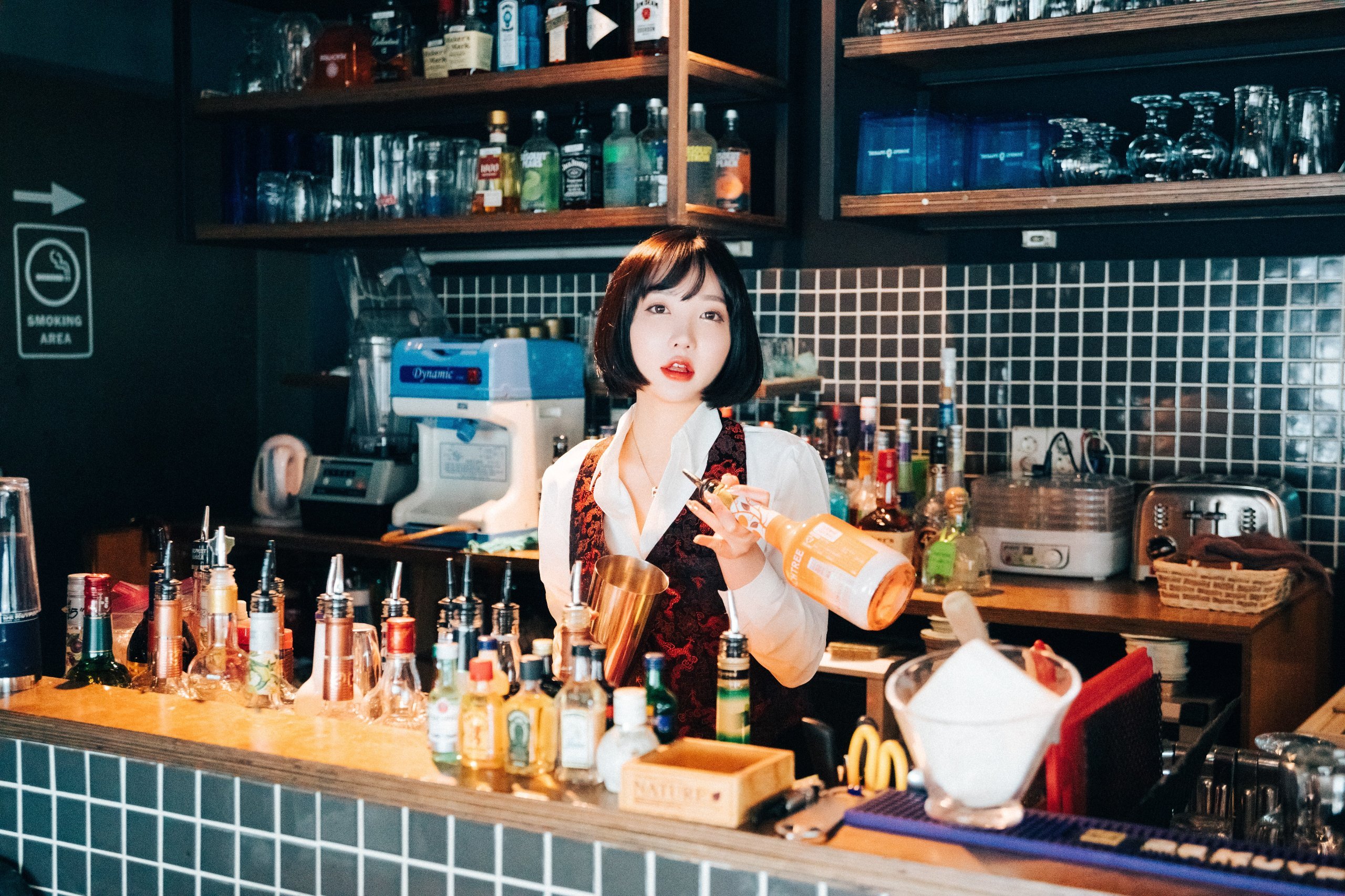 LOOZY] Ye Eun - Tainted Love Bar