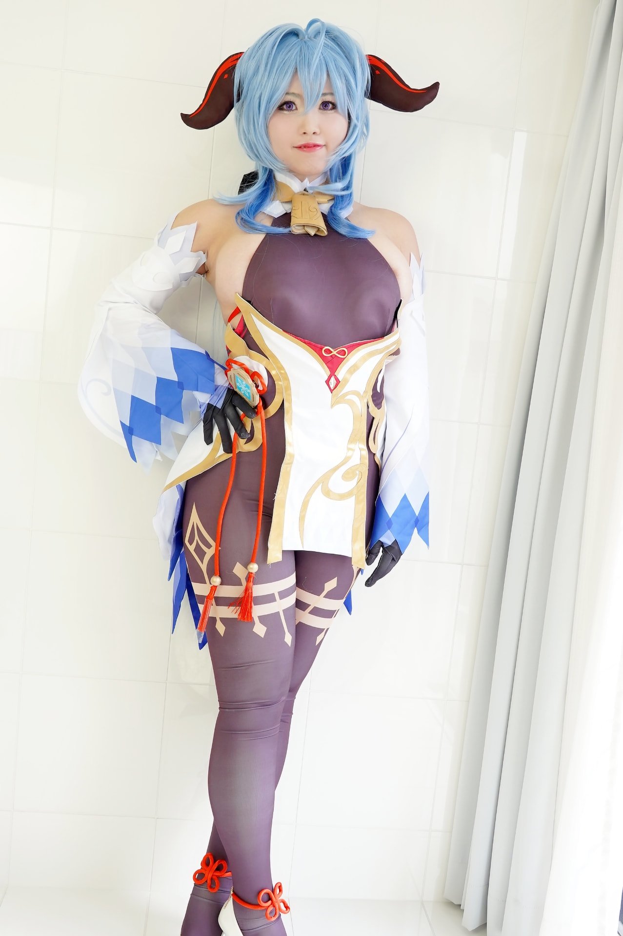 [SAD-131] [白餡堂] Hカップ爆乳蹂躙！メートルオーバーのデカ乳長身レイヤー拘束調教3P 原〇甘〇