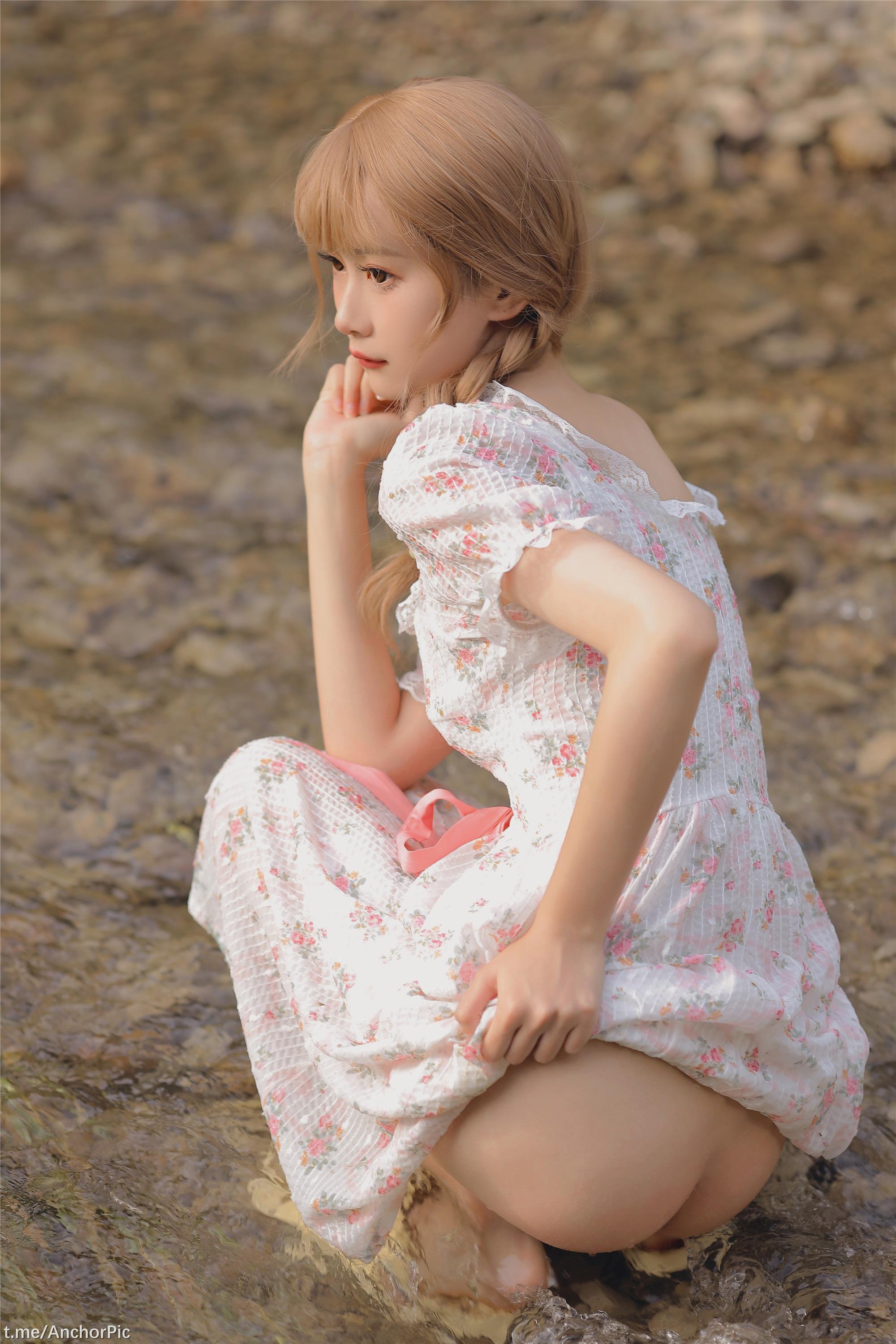 Goldfish Kingyo - Beating Heart [57P]