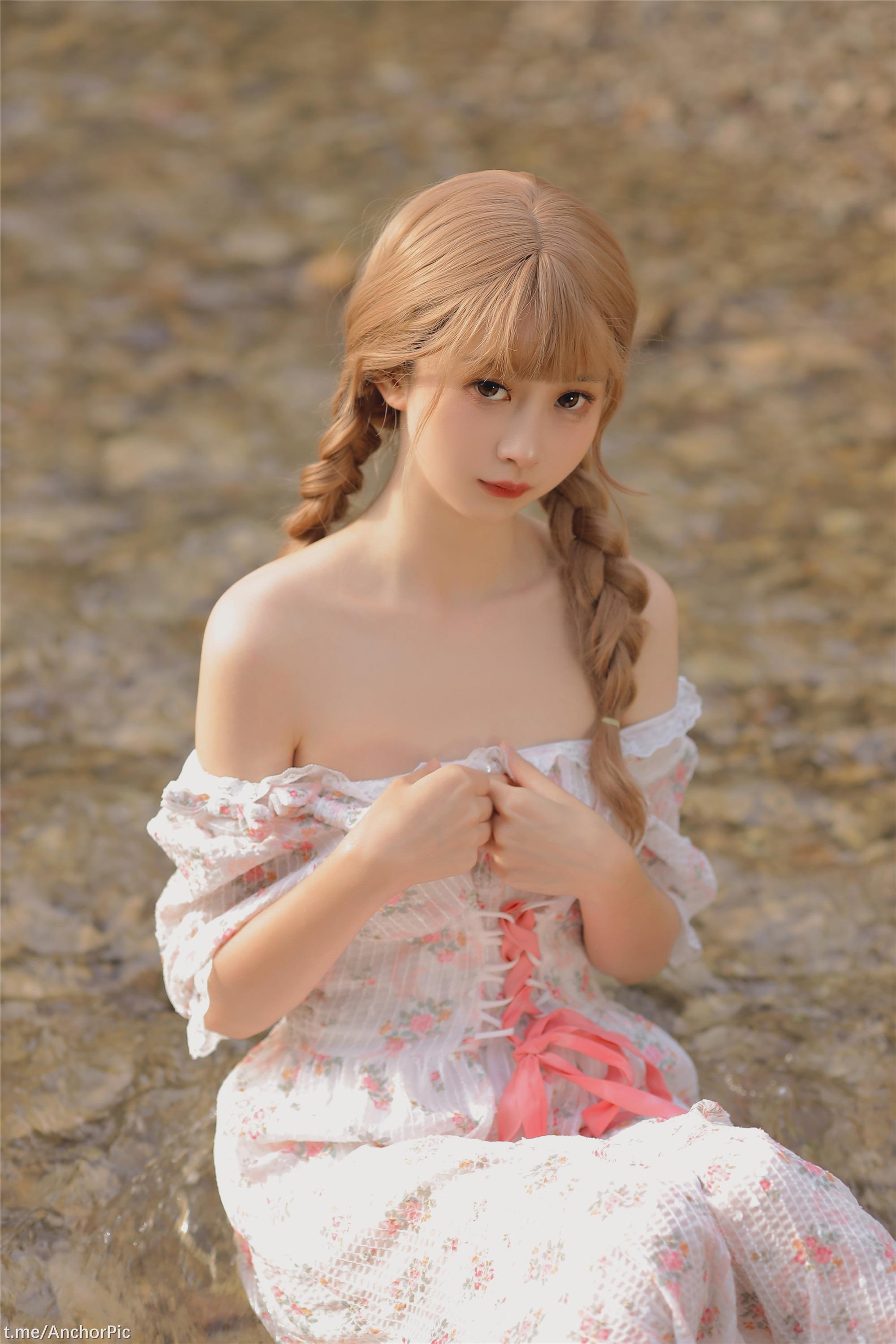 Goldfish Kingyo - Beating Heart [57P]