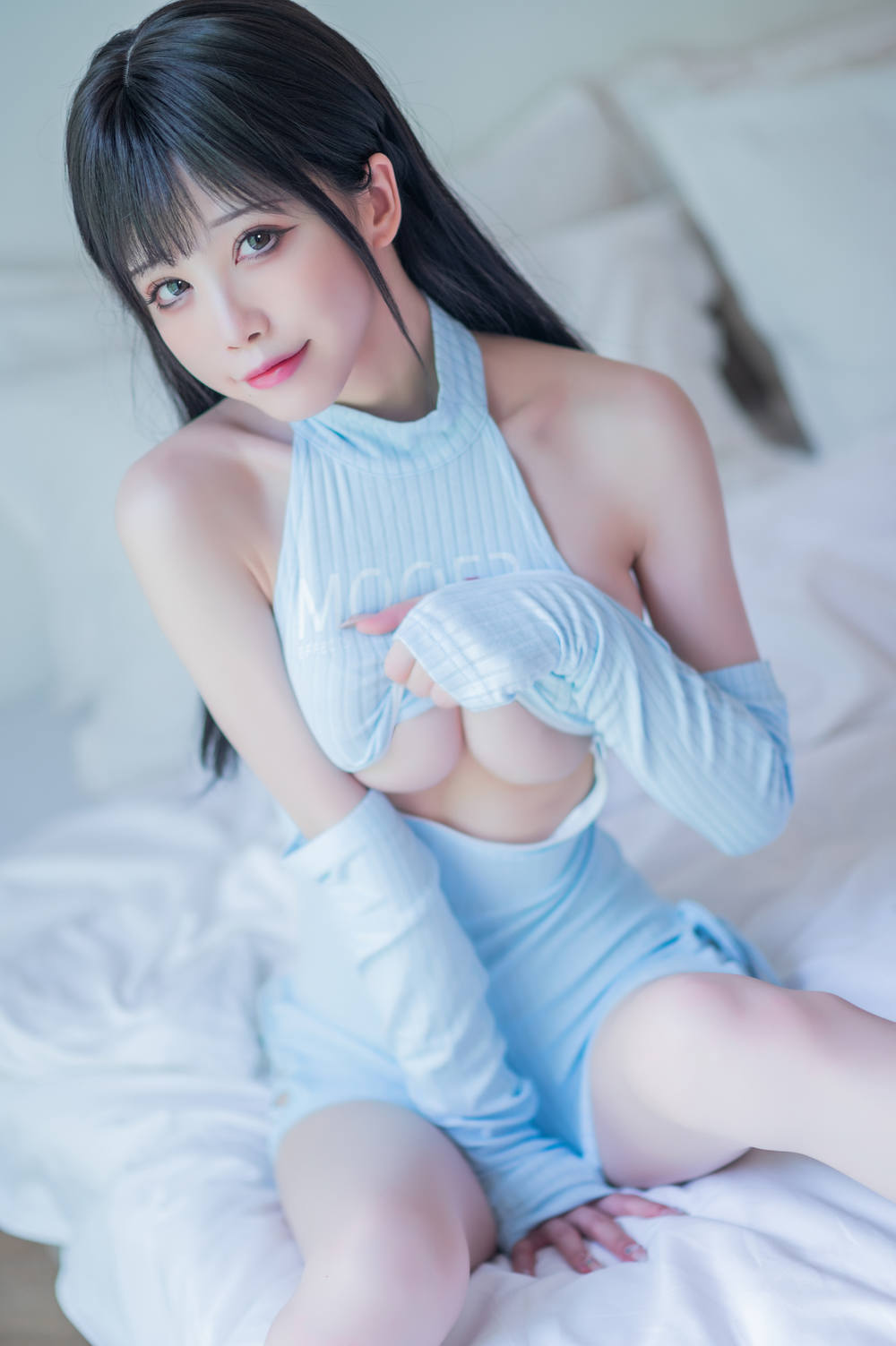 水淼阿奎 吉他妹妹