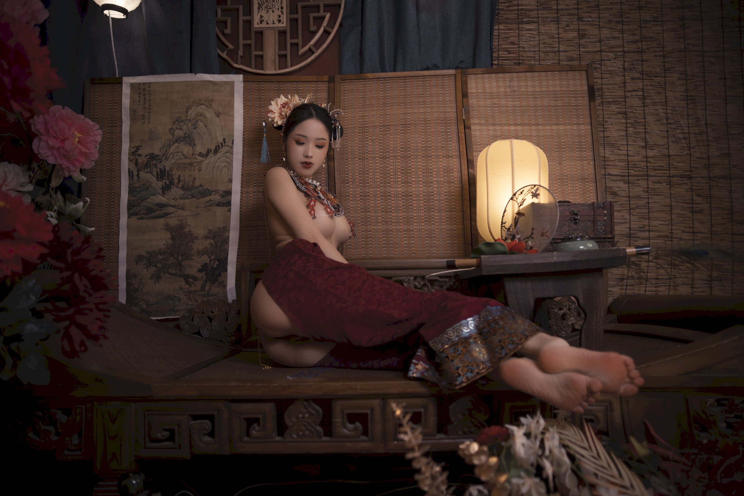 Hợp kim titan TiTi - Trang phục Mãn Thanh