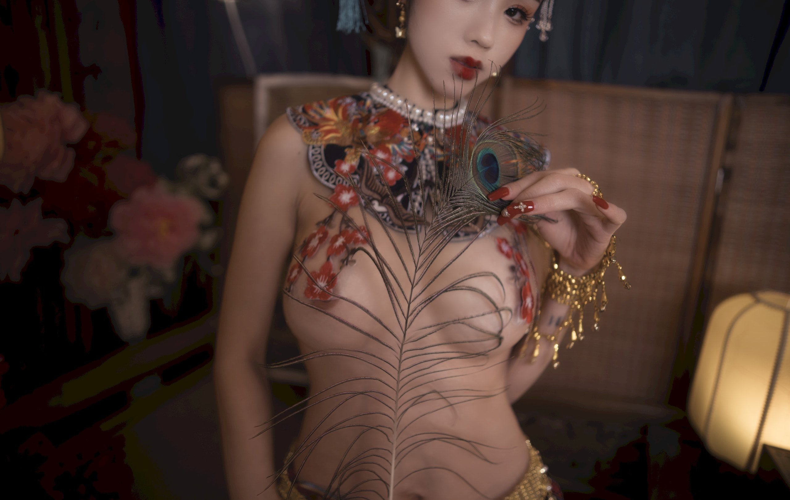 Hợp kim titan TiTi - Trang phục Mãn Thanh