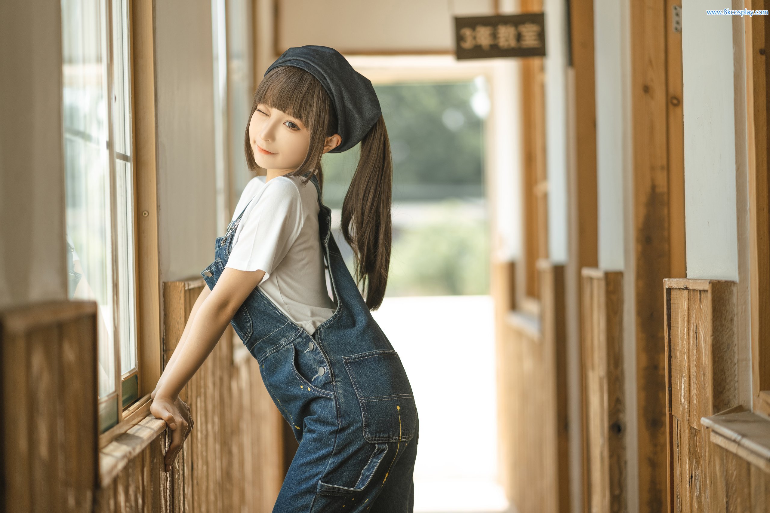 チュンモモ]小画家