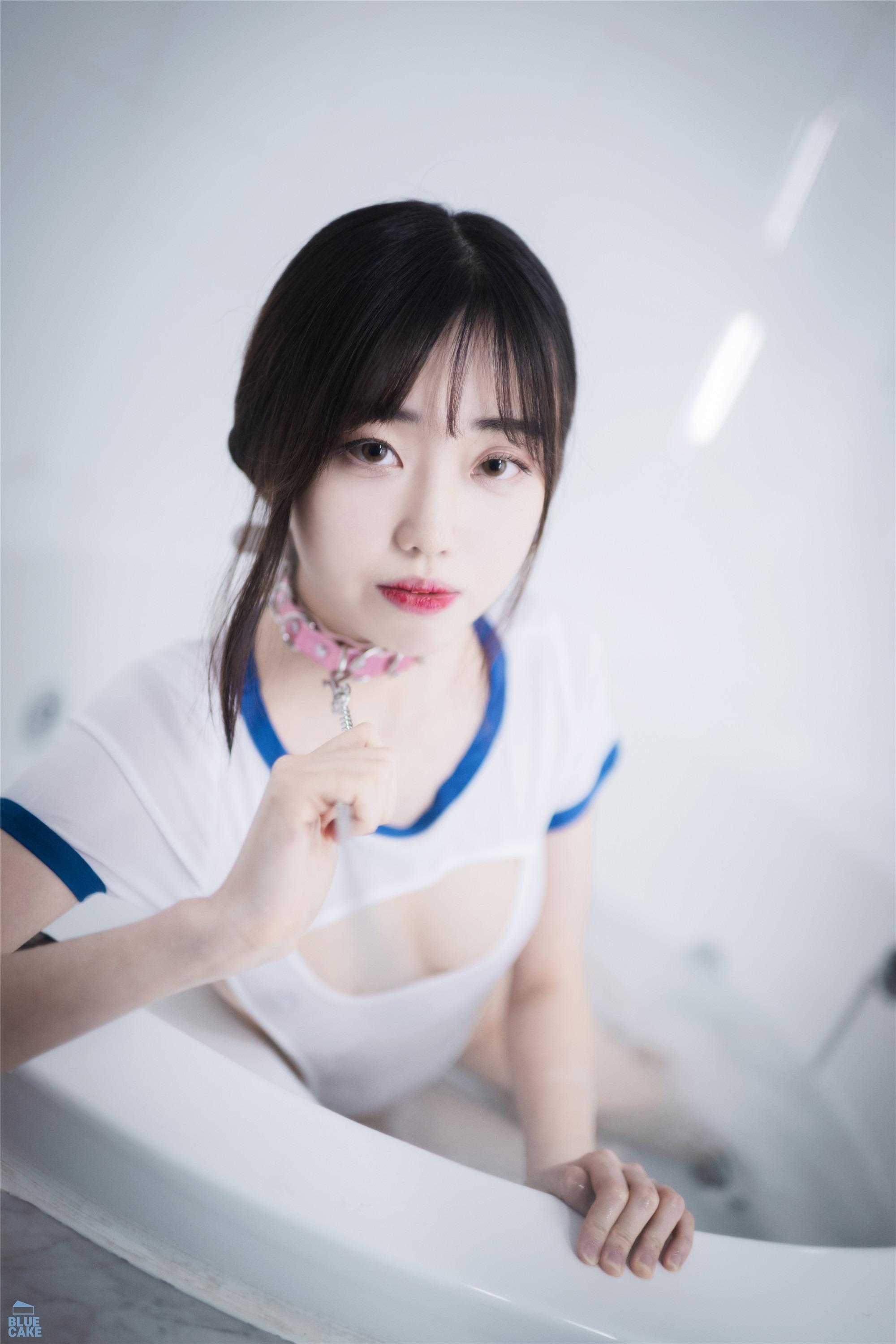 [BLUECAKE] Kim Ji-won (김지원) 72P