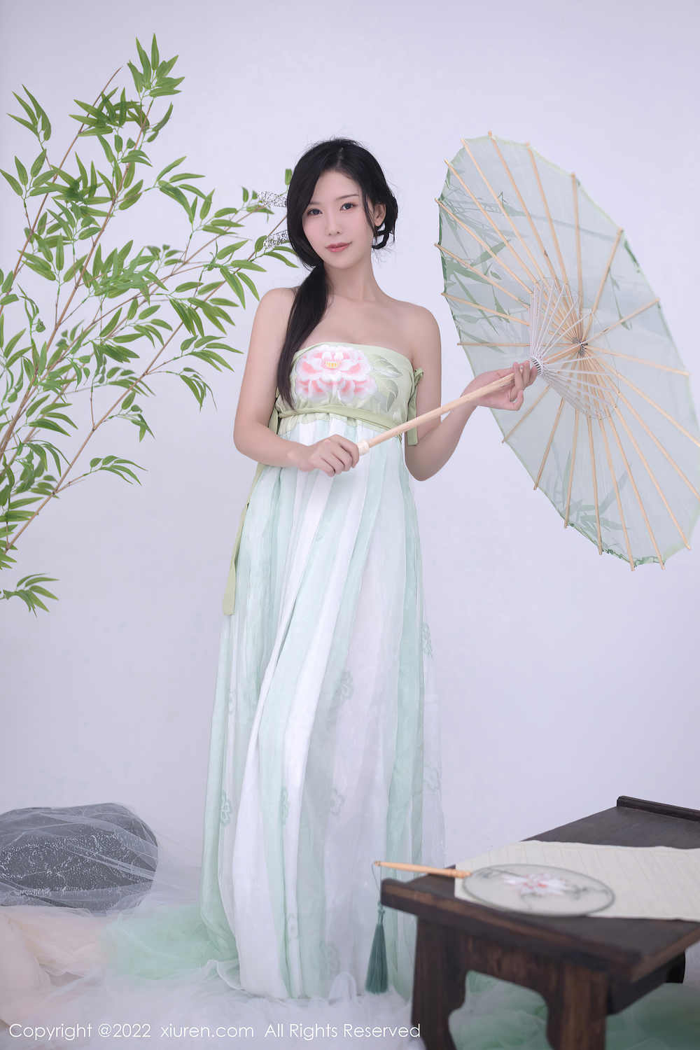 Đấu Nương Lợi Thế [XIUREN秀人网] 2022.07.27 NO.5345