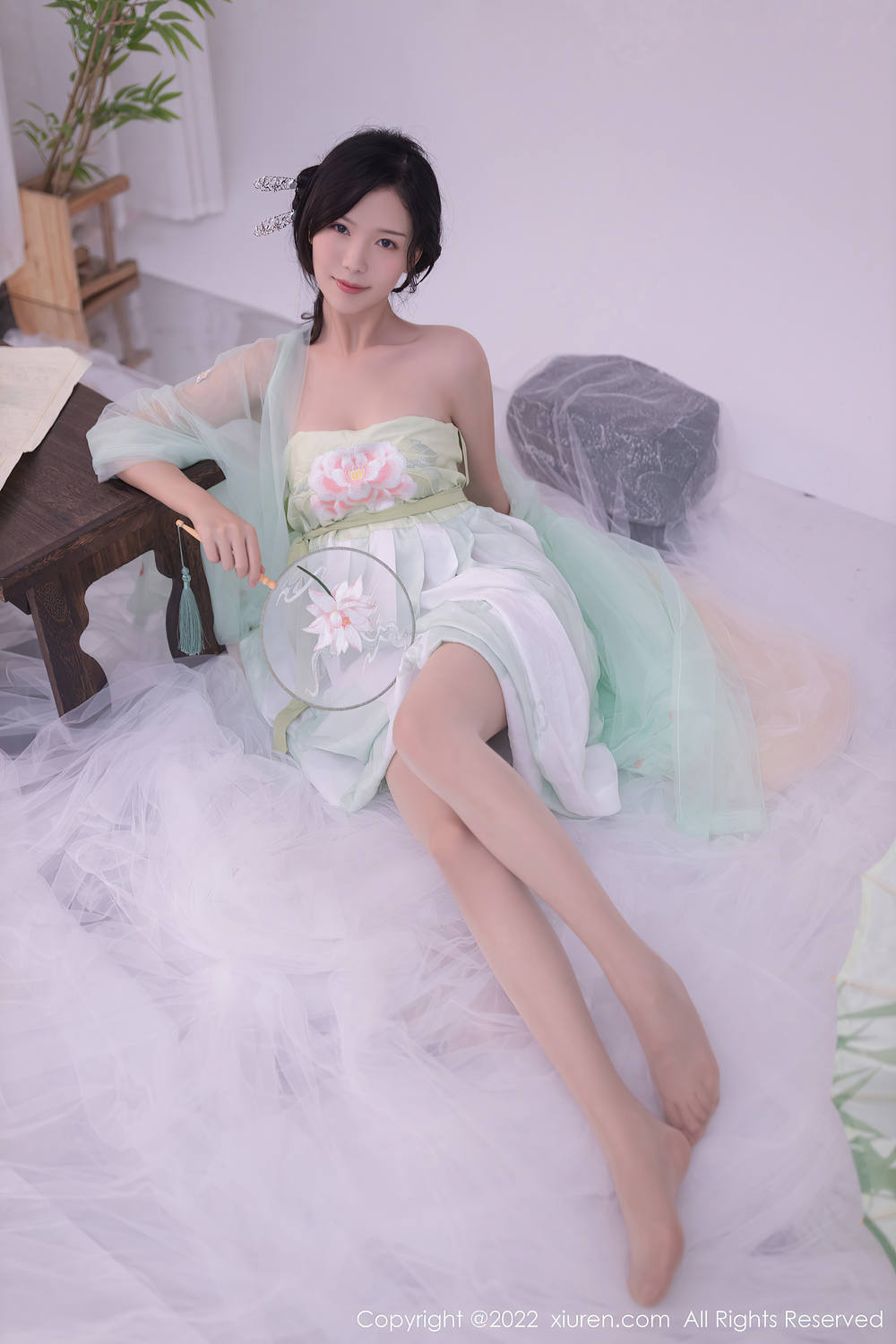 Đấu Nương Lợi Thế [XIUREN秀人网] 2022.07.27 NO.5345
