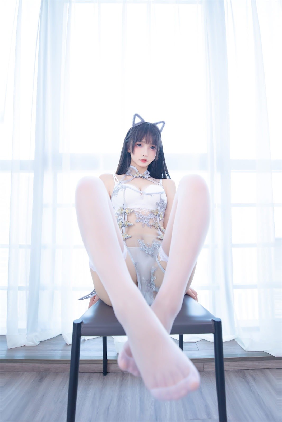 神楽坂真冬 - 羞涩喵喵