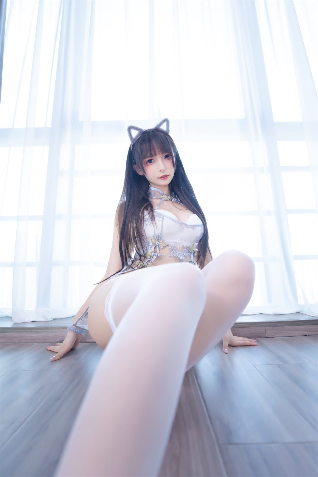 神楽坂真冬 - 羞涩喵喵