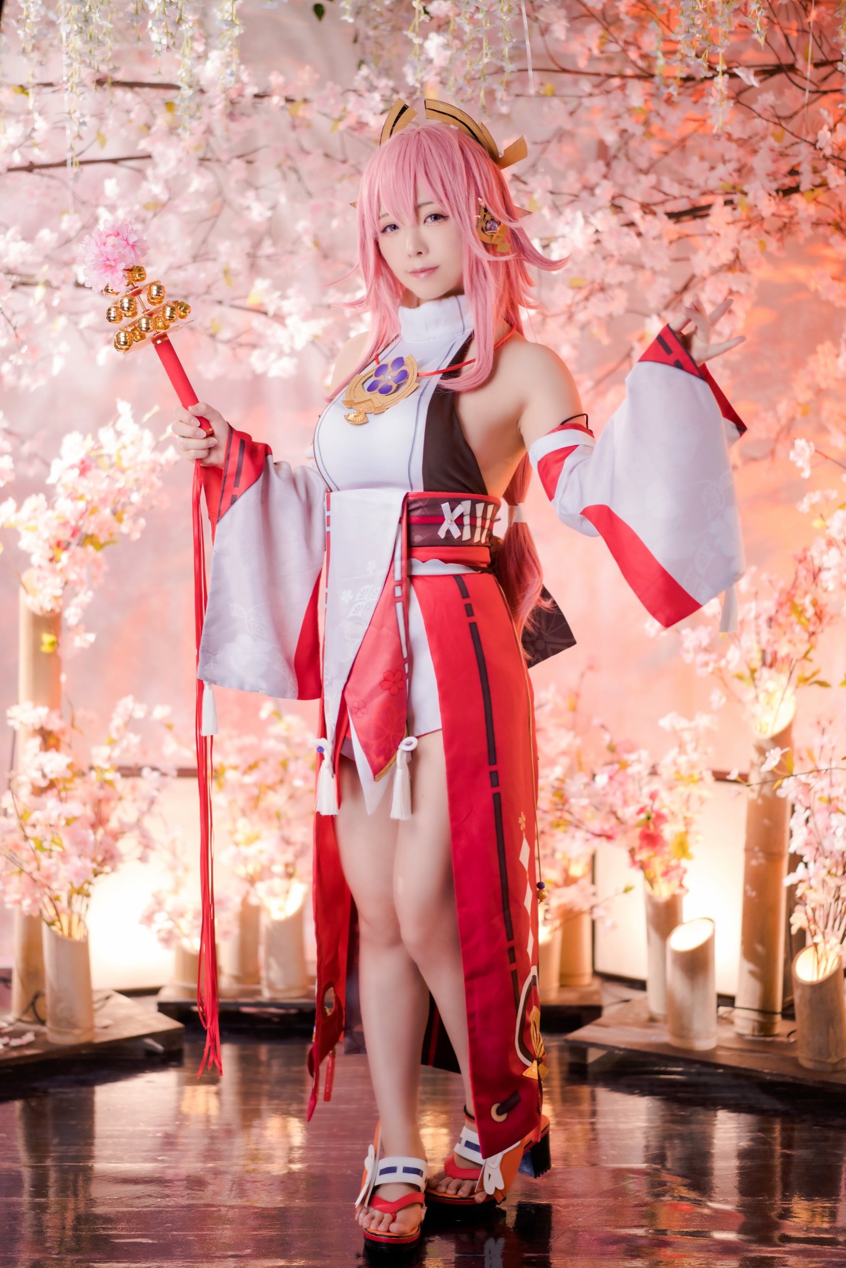 ワルキューレ (りずな)] 八重桜 (原神)