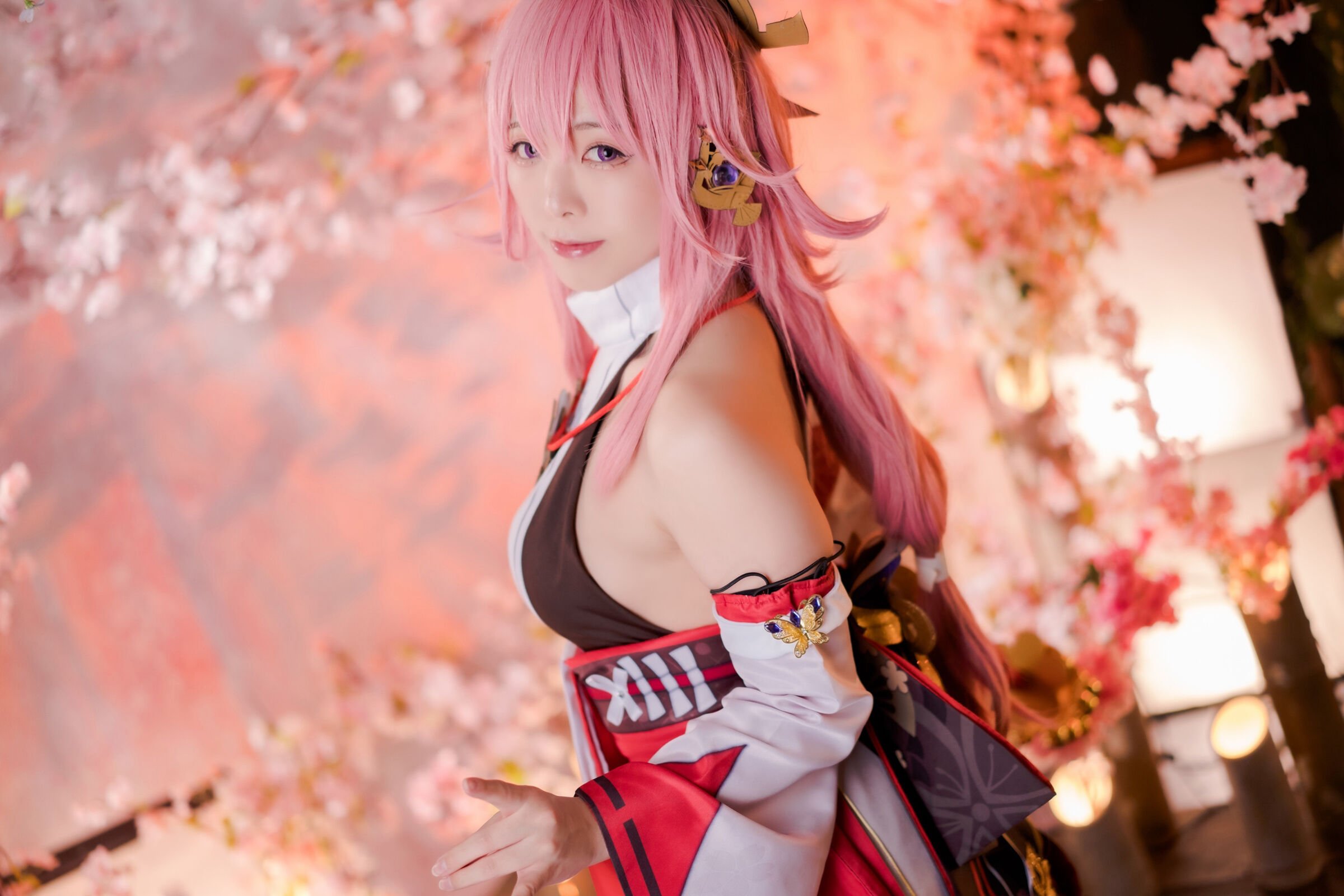 ワルキューレ (りずな)] 八重桜 (原神)