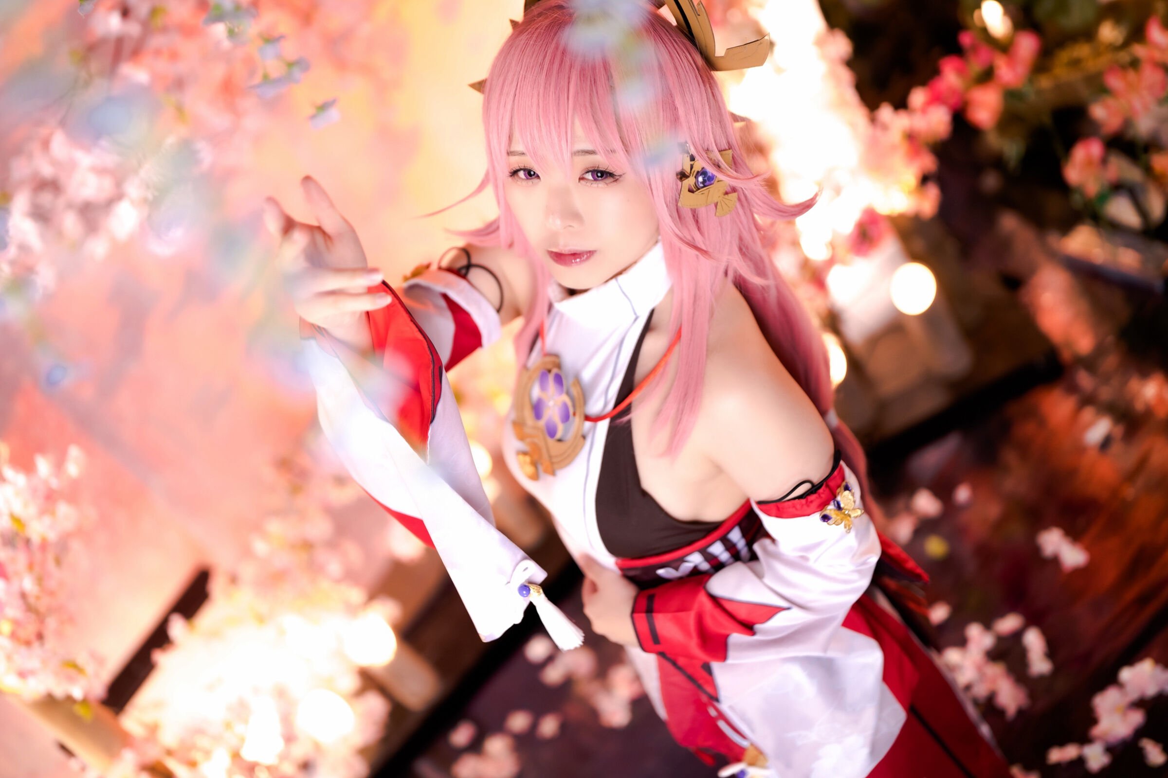 瓦爾基裡 (莉祖娜)] 八重桜 (原神)
