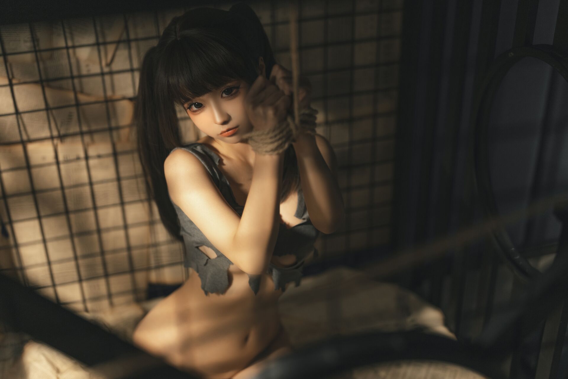 蠢沫沫《審訊》Cosplay寫真