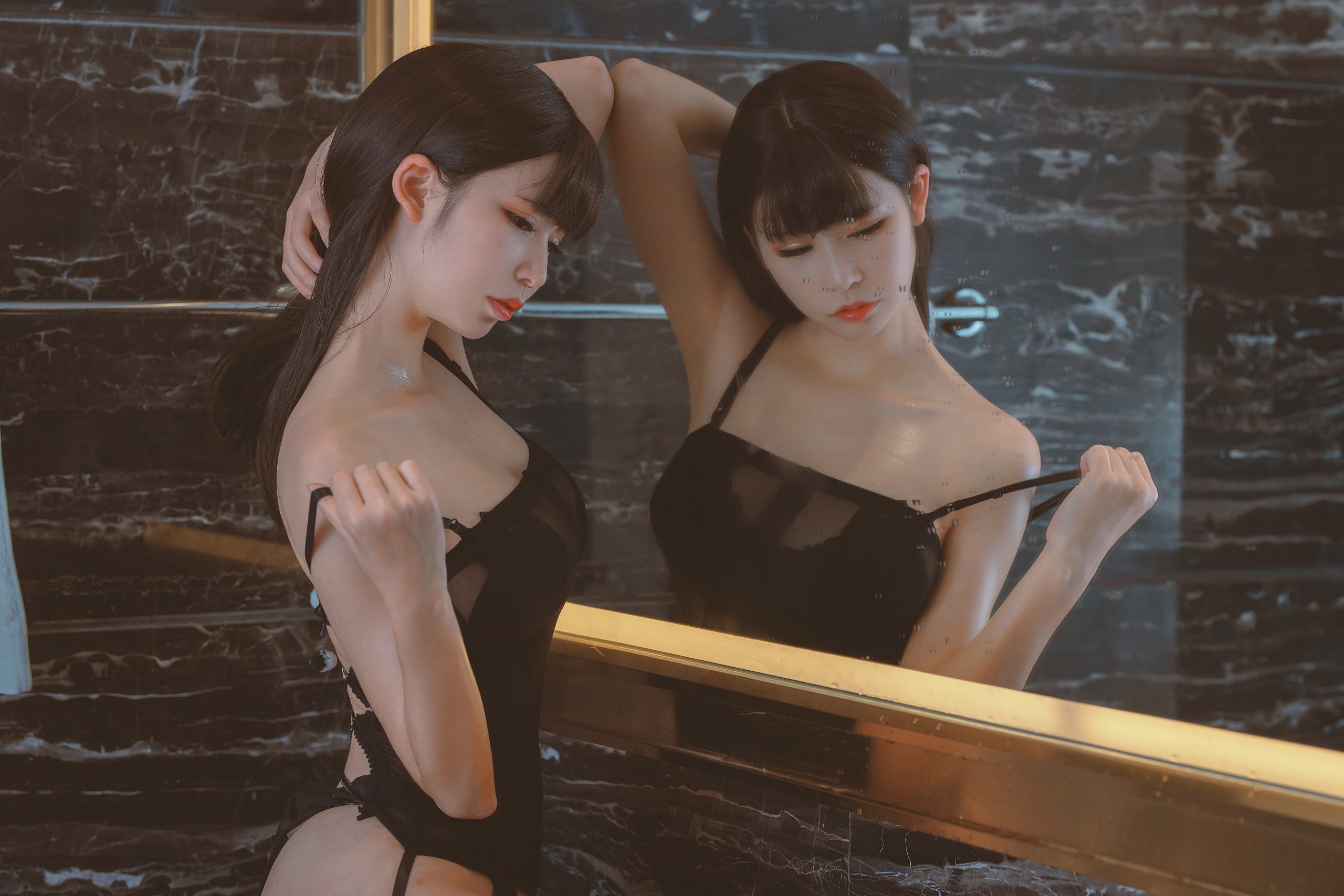 Ái Lão Sư_PhD- Nội y của cái nĩa
