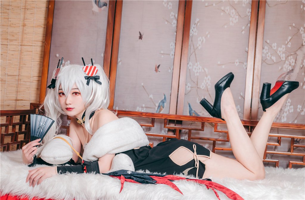 Đào Mặc - Ma Cà Rồng Áo Qipao