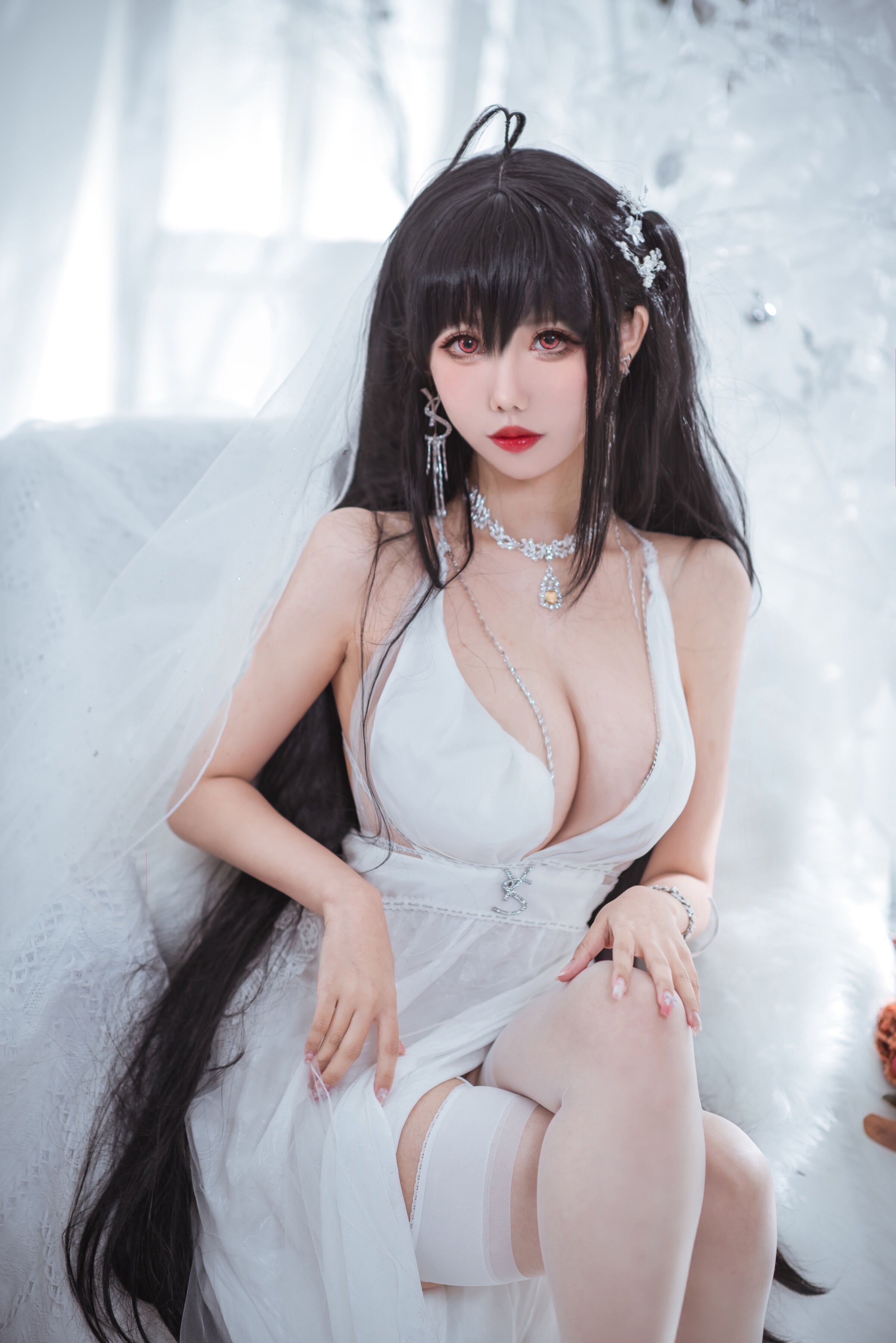 Tiên Nữ Nguyệt - Đại Phượng Áo Cưới Thuần Trắng [30P