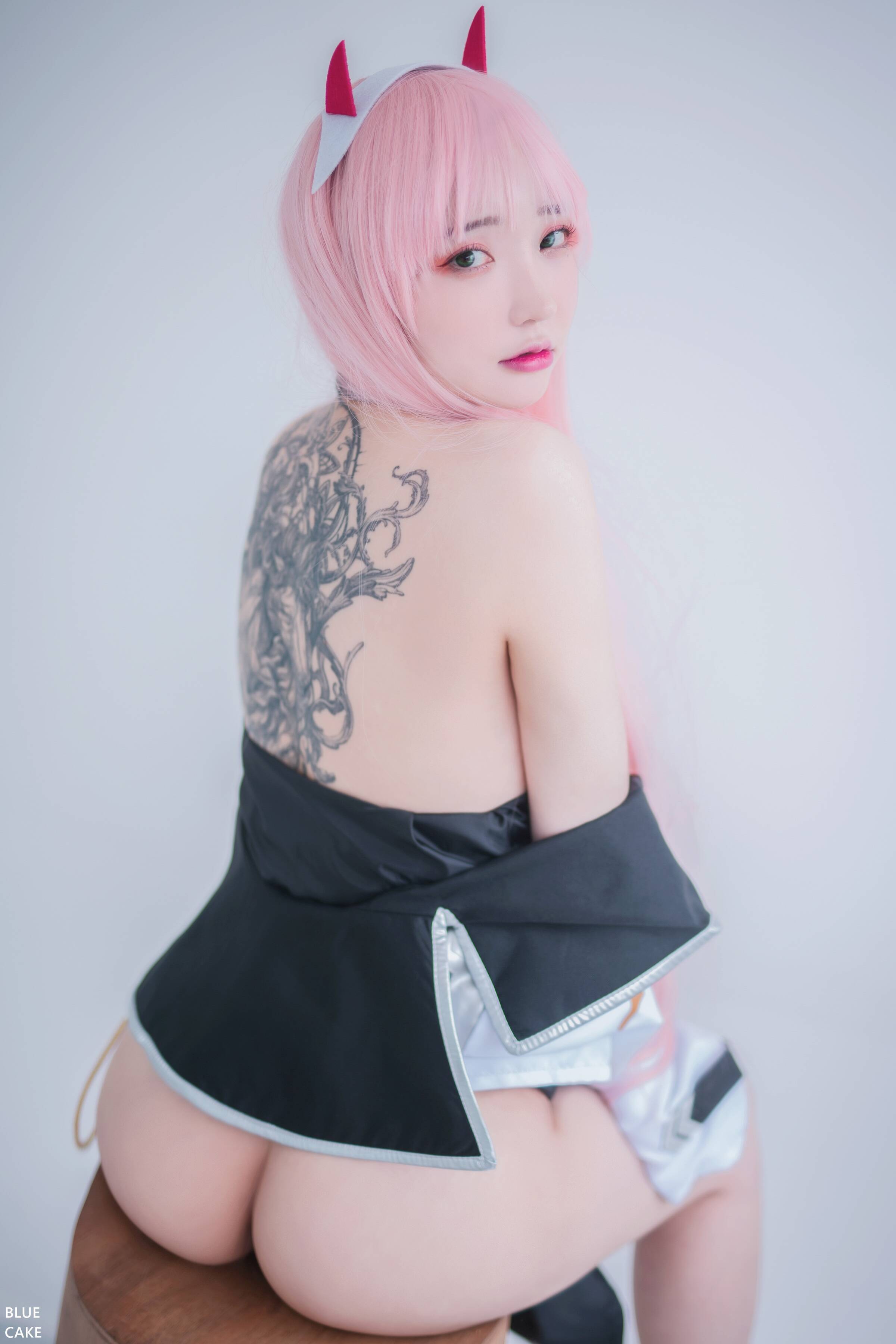 ブルーケイク] IN THE SEXXY：002