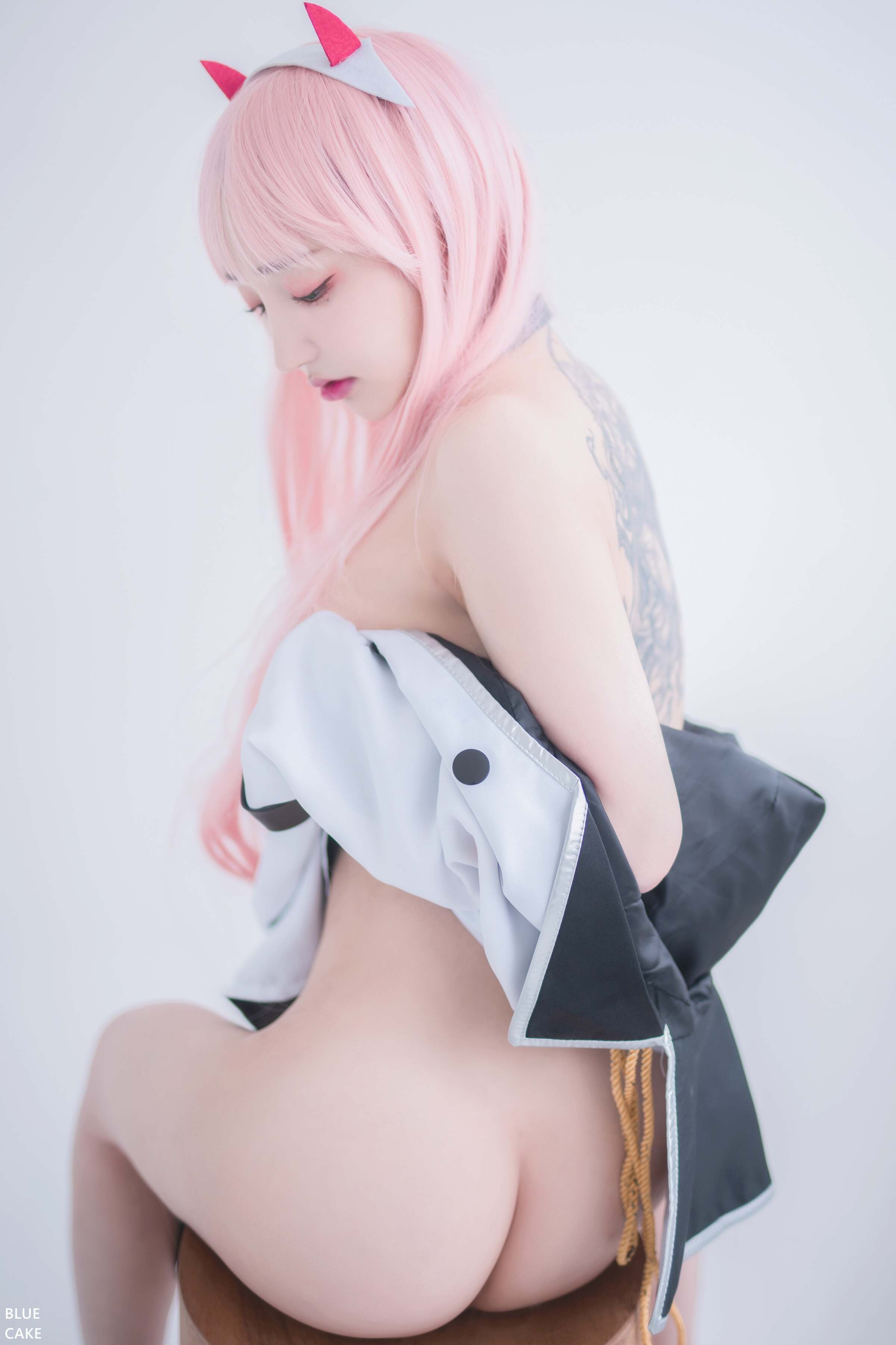 ブルーケイク] IN THE SEXXY：002