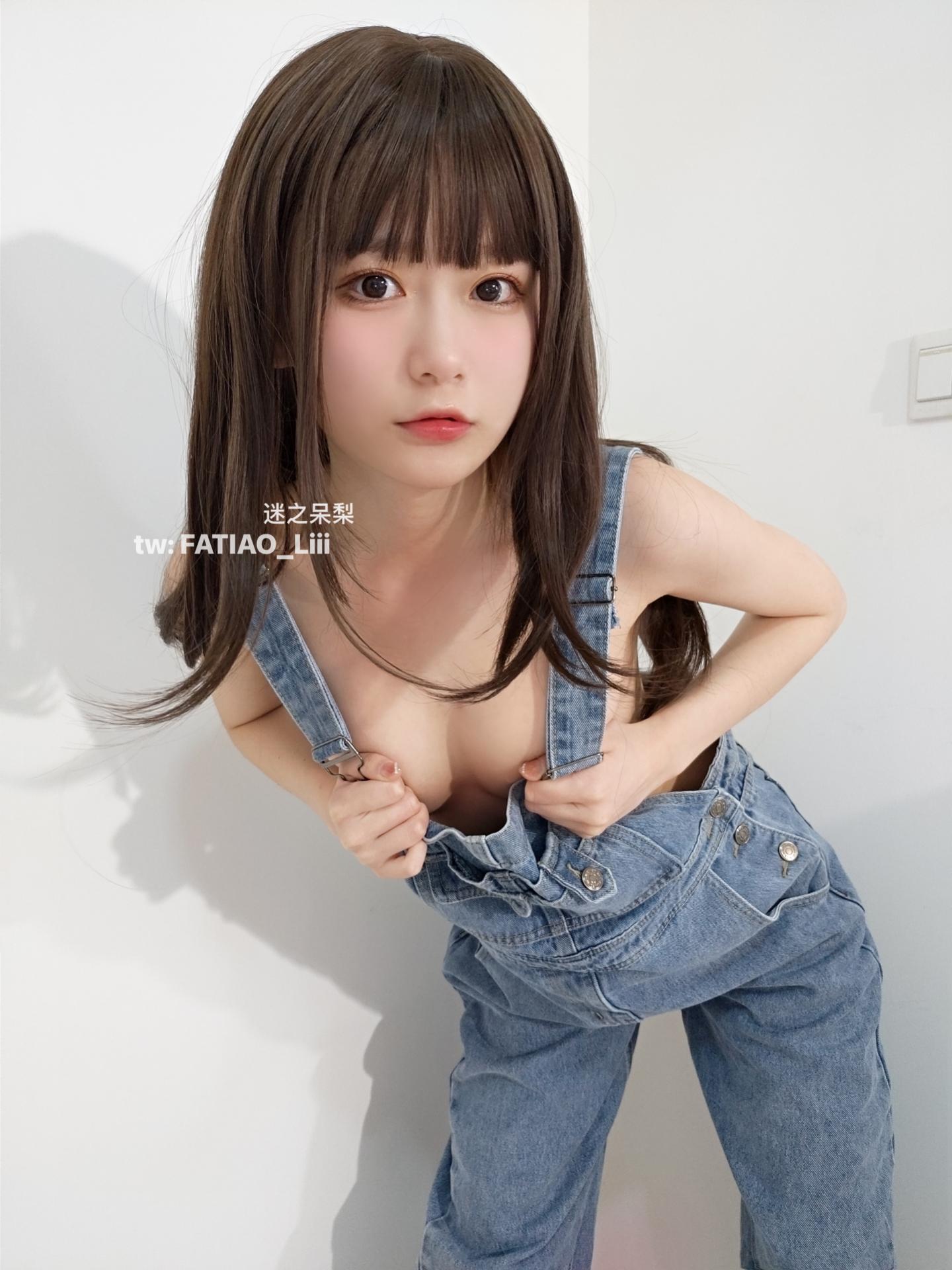 謎之呆梨(發條少女) - 斯特拉普的牛仔褲