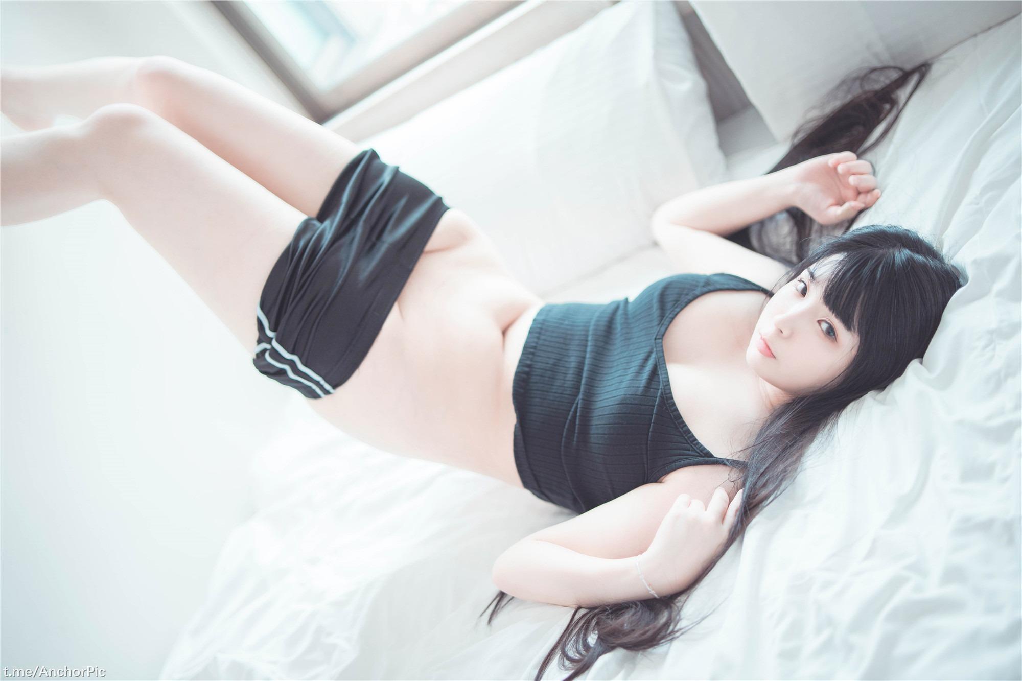 落落Raku - Weekend 44P