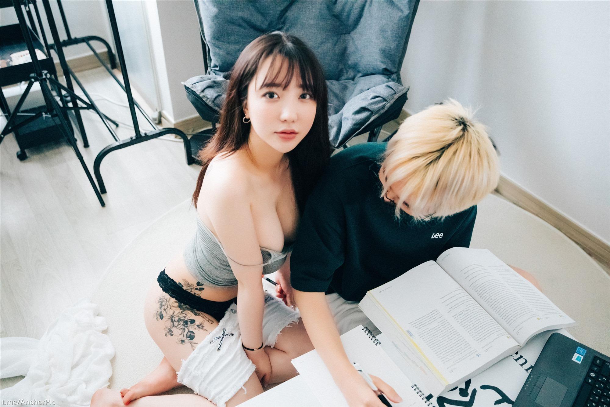 Loozy] Son Ye-eun - Gia sư + S.Ver 144P