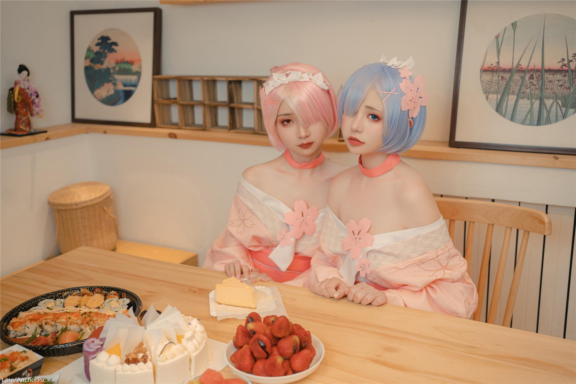 猫小吉&金魚kinngyo-ゼロからの女体の宴[101 P]