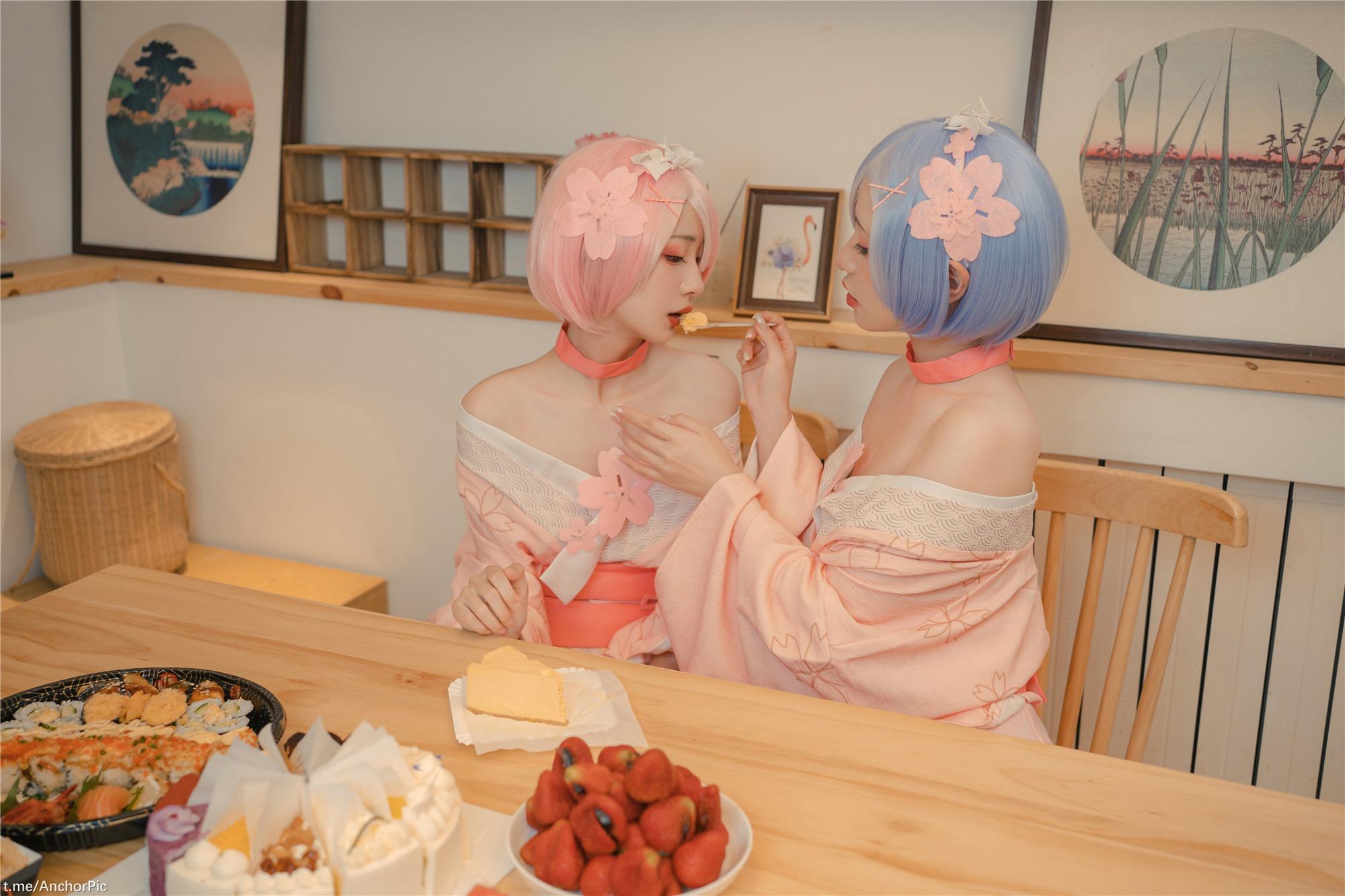 猫小吉&金魚kinngyo-ゼロからの女体の宴[101 P]