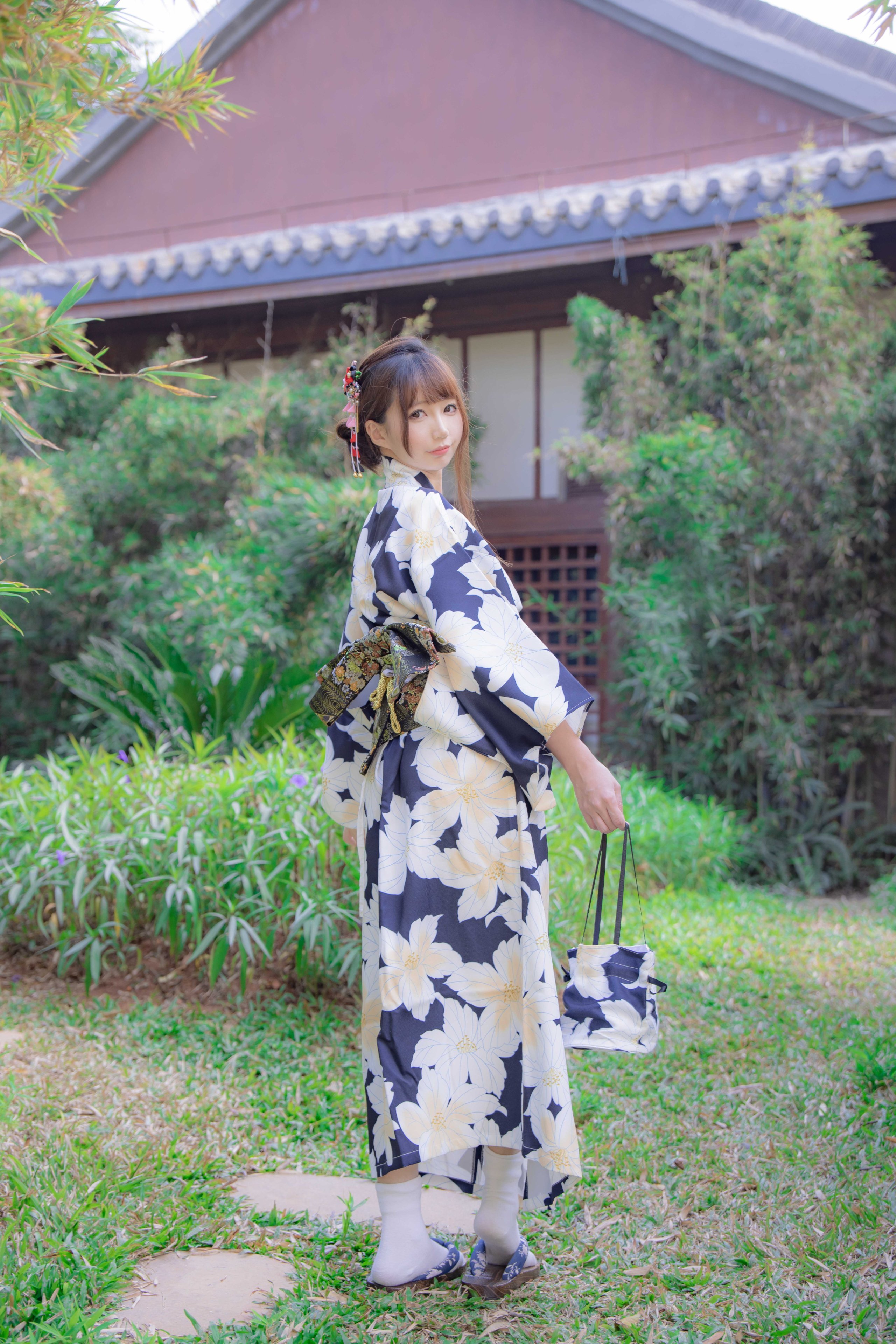 Nagisa魔物喵] 温泉