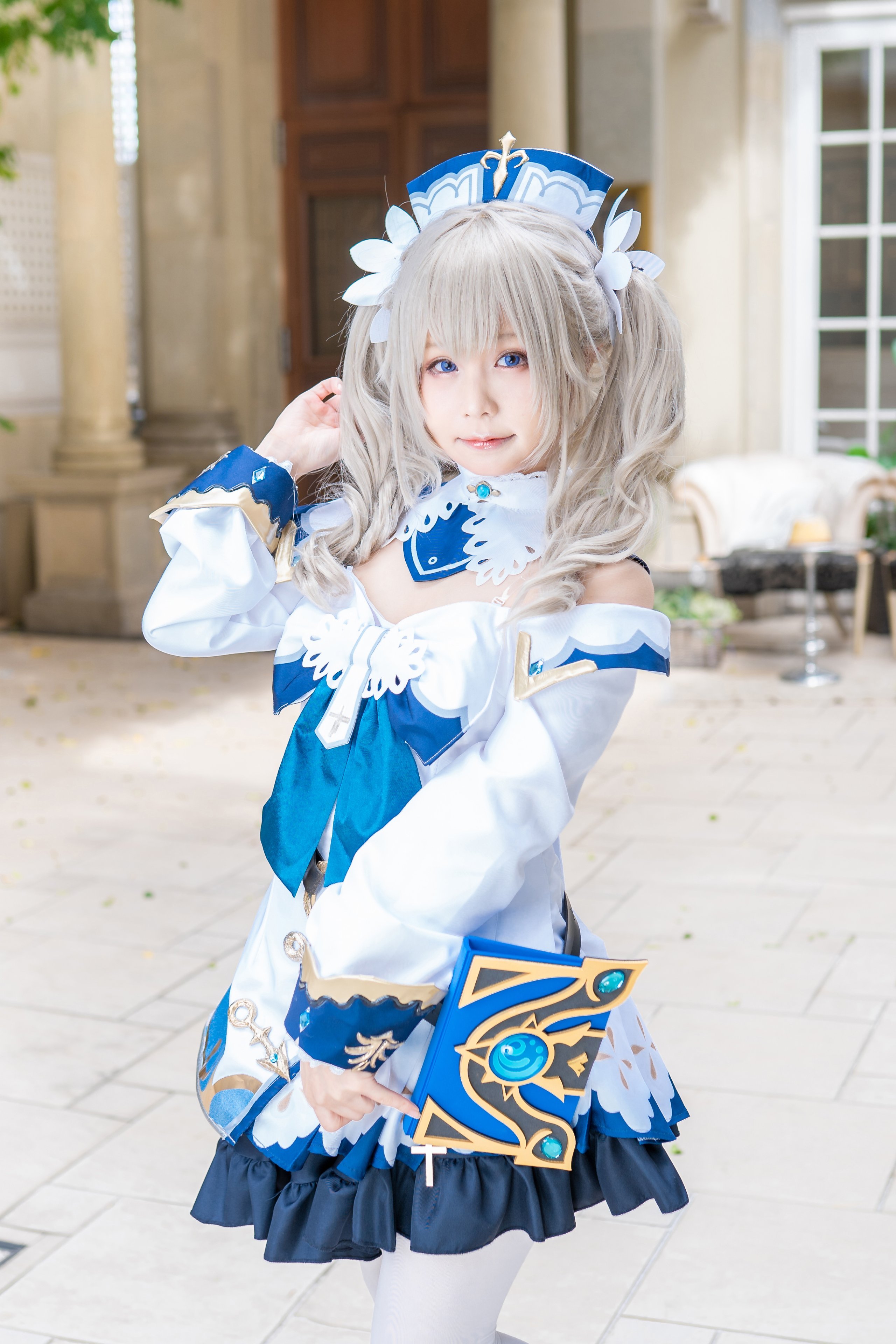Being healed by Kurumi Barbara-san and becoming energetic.