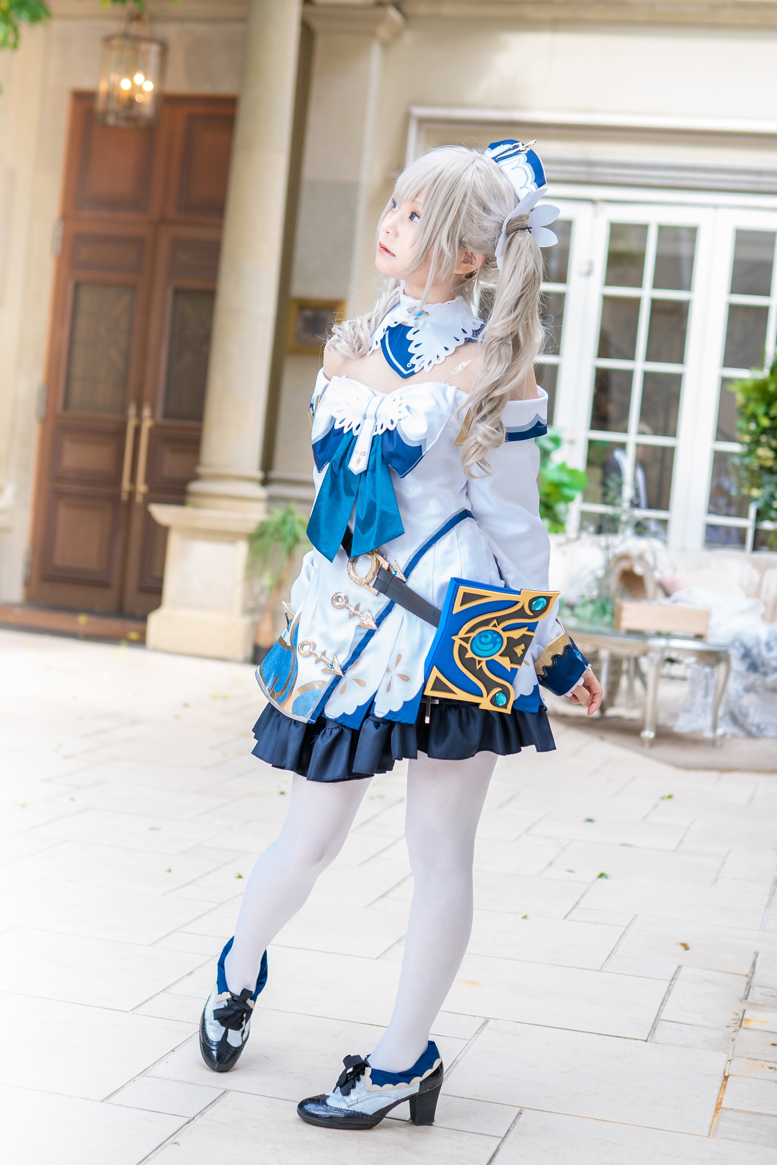 Being healed by Kurumi Barbara-san and becoming energetic.