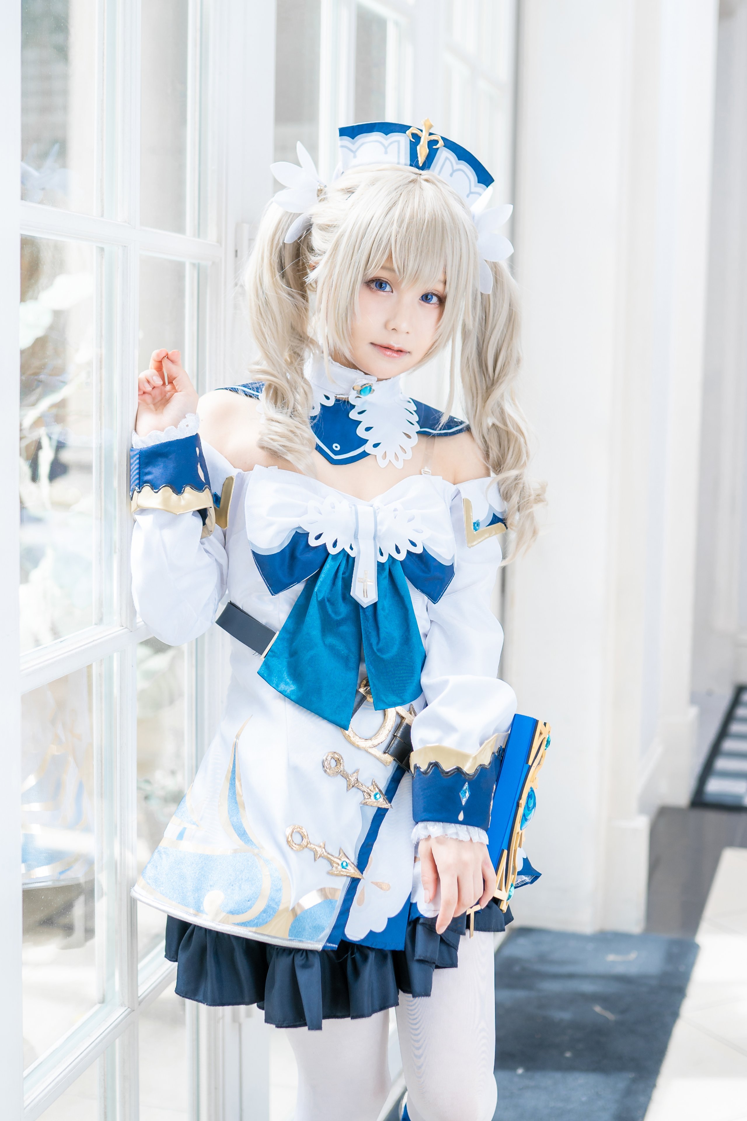 Being healed by Kurumi Barbara-san and becoming energetic.