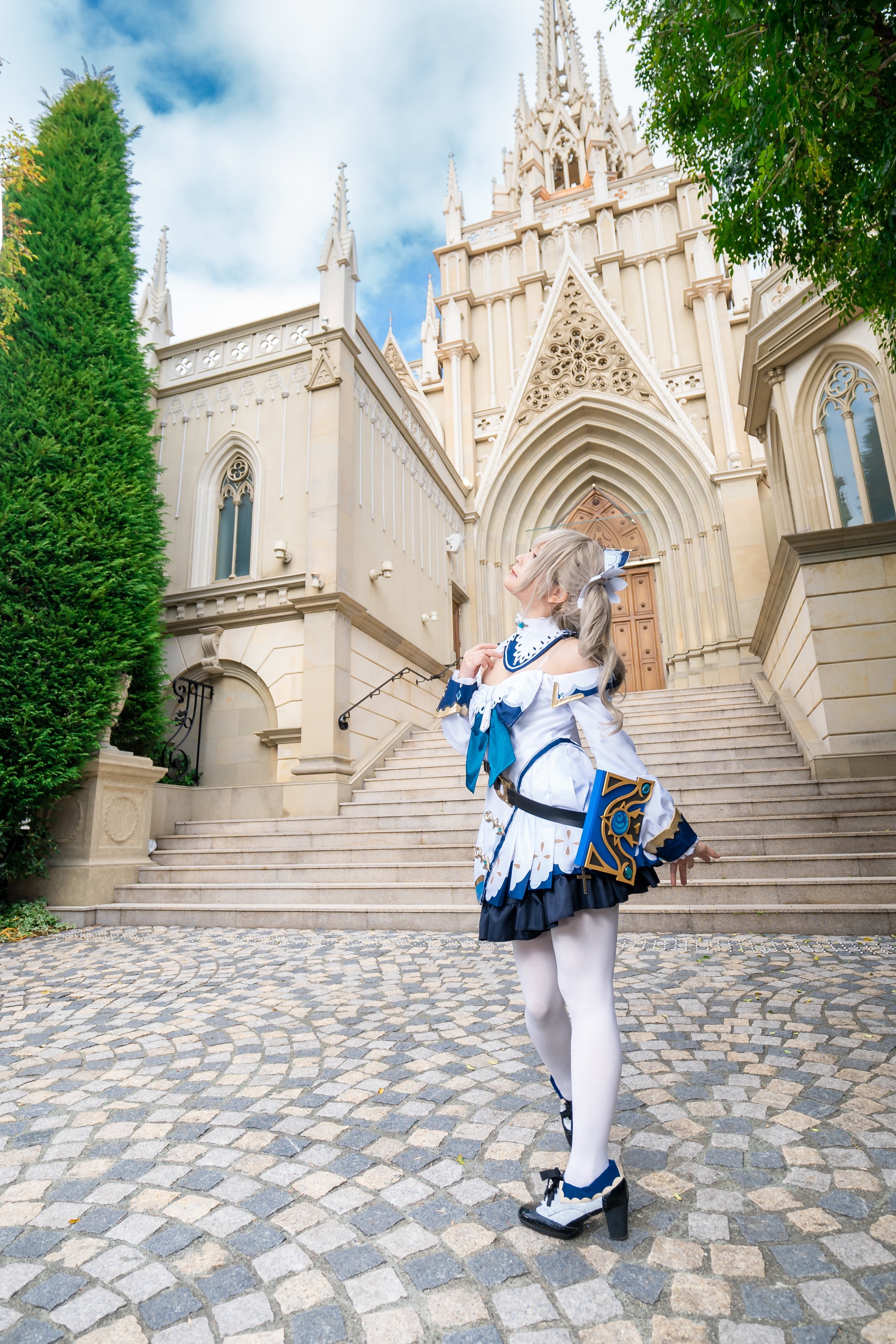 Kurumi_クルミ_バーバラさんに癒すされて元気になる